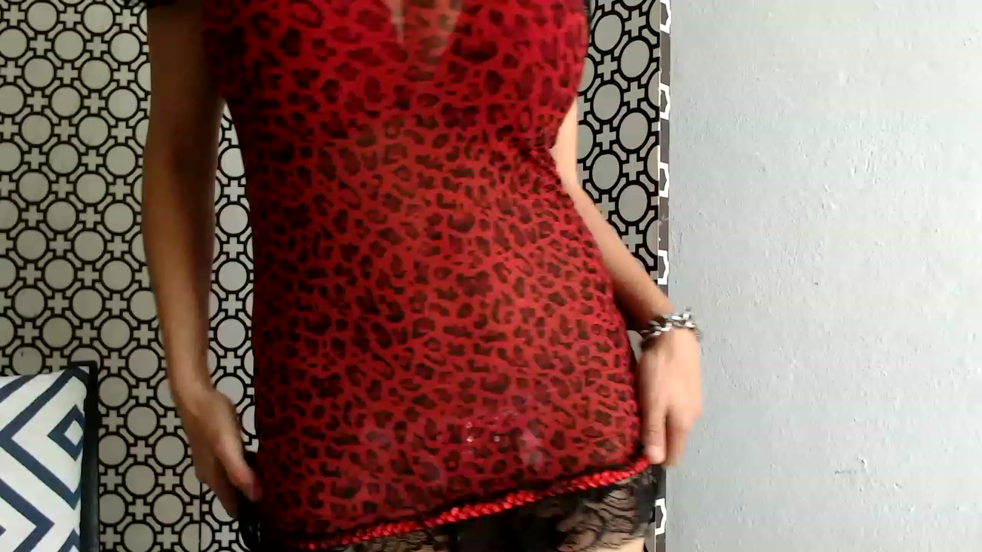 Gallery image thumbnail from EroticQueenDD's myfreecams stream on, 04/27/2023, 11:26 image 15 of 20