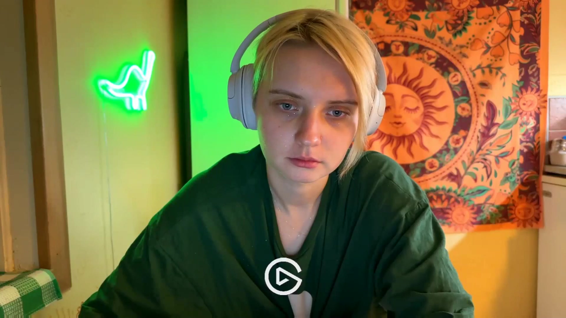 Gallery image thumbnail from Err0r402's myfreecams stream on, 03/04/2024, 23:56 image 4 of 20