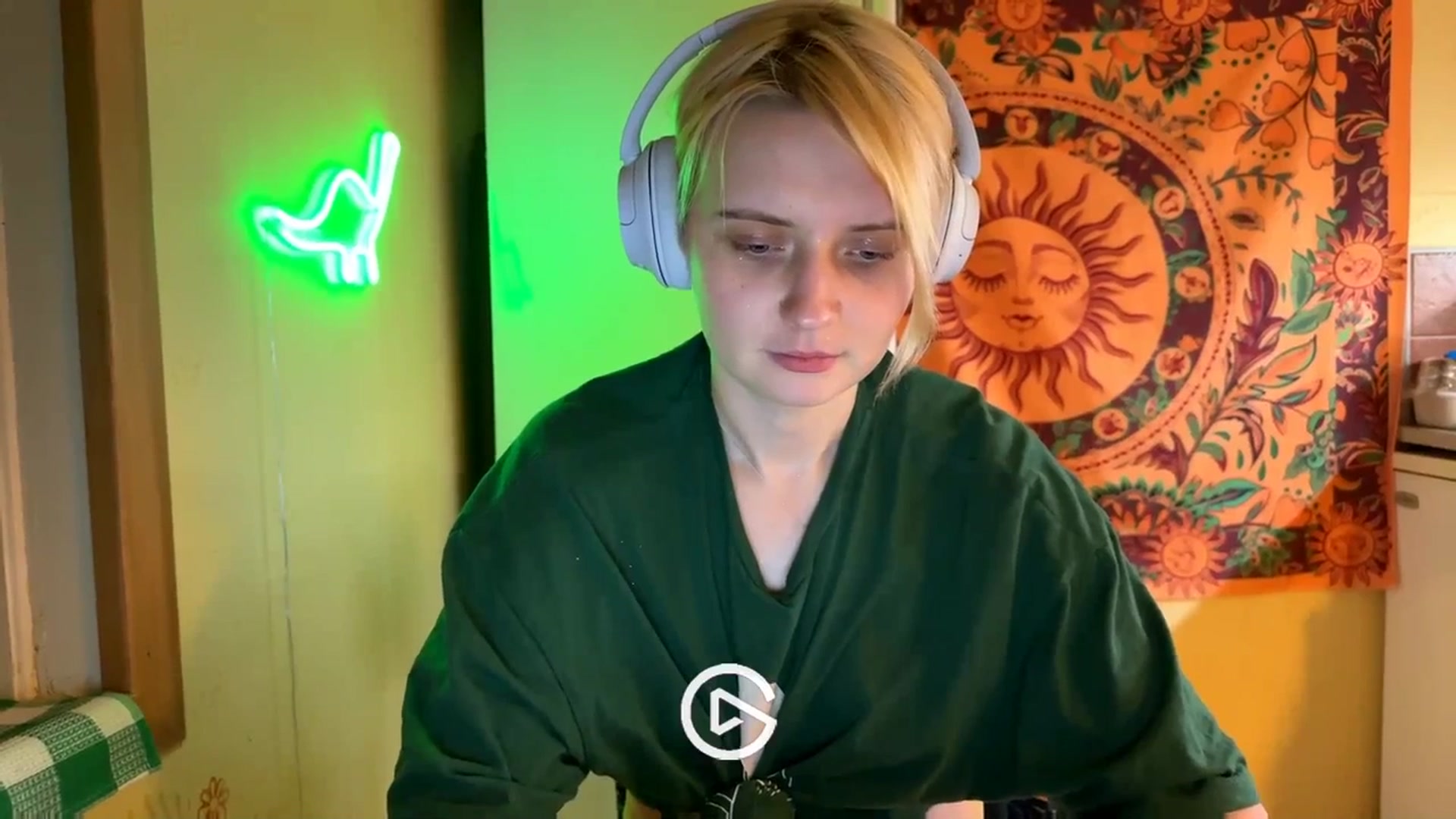 Gallery image thumbnail from Err0r402's myfreecams stream on, 03/04/2024, 23:56 image 11 of 20