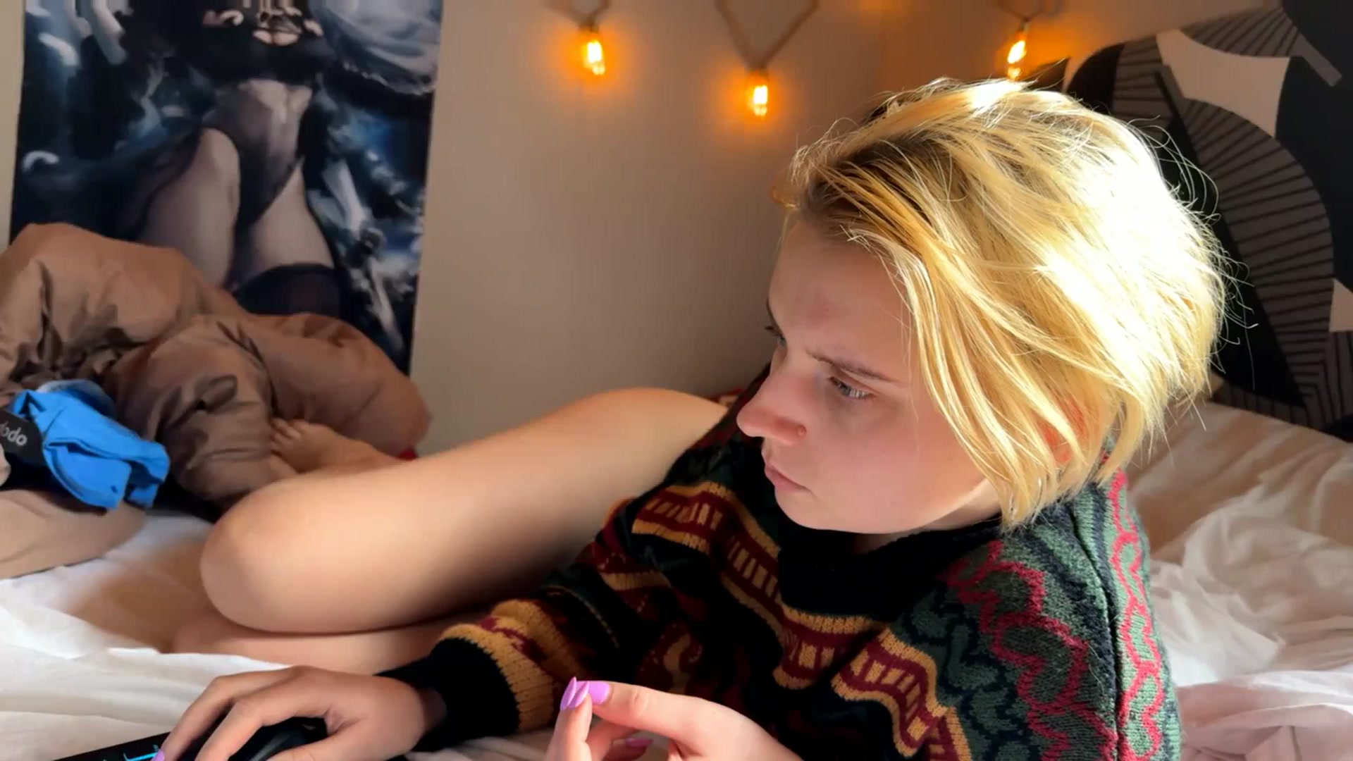 Gallery image thumbnail from Err0r402's myfreecams stream on, 03/06/2024, 14:19 image 20 of 20