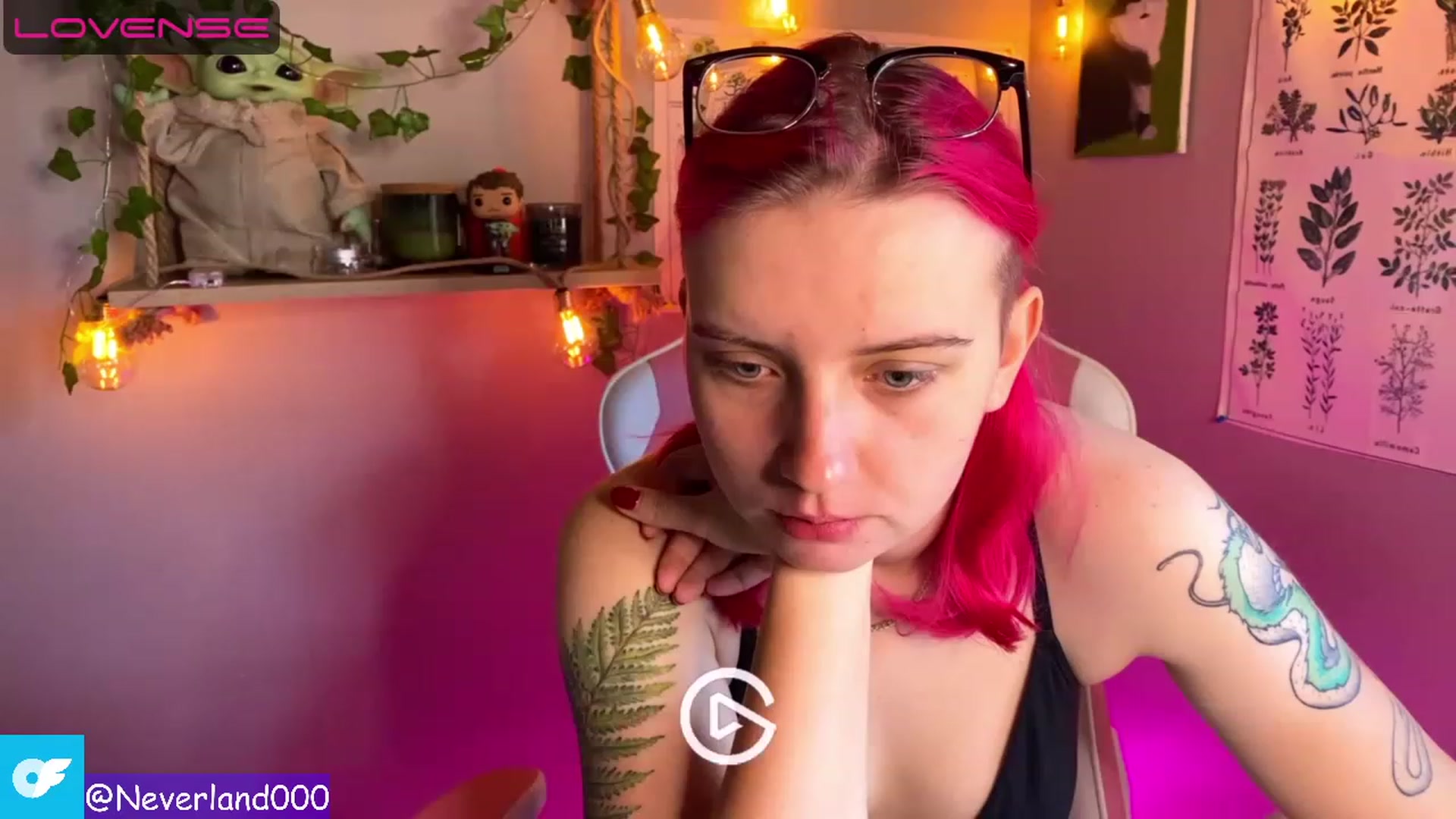 Gallery image thumbnail from Err0r403's myfreecams stream on, 05/05/2023, 06:37 image 15 of 20