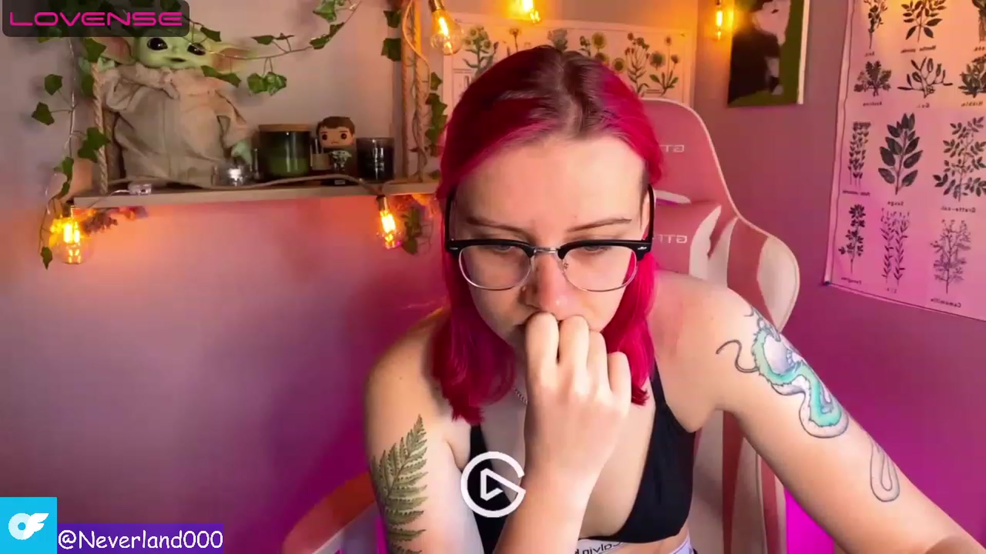 Gallery image thumbnail from Err0r403's myfreecams stream on, 05/05/2023, 06:37 image 17 of 20