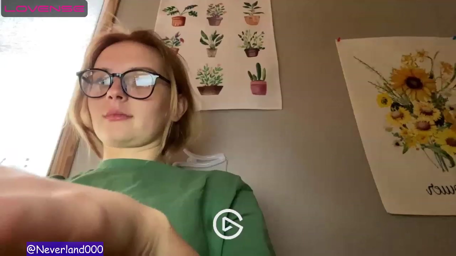 Gallery image thumbnail from Err0r403's myfreecams stream on, 05/26/2023, 14:10 image 13 of 20