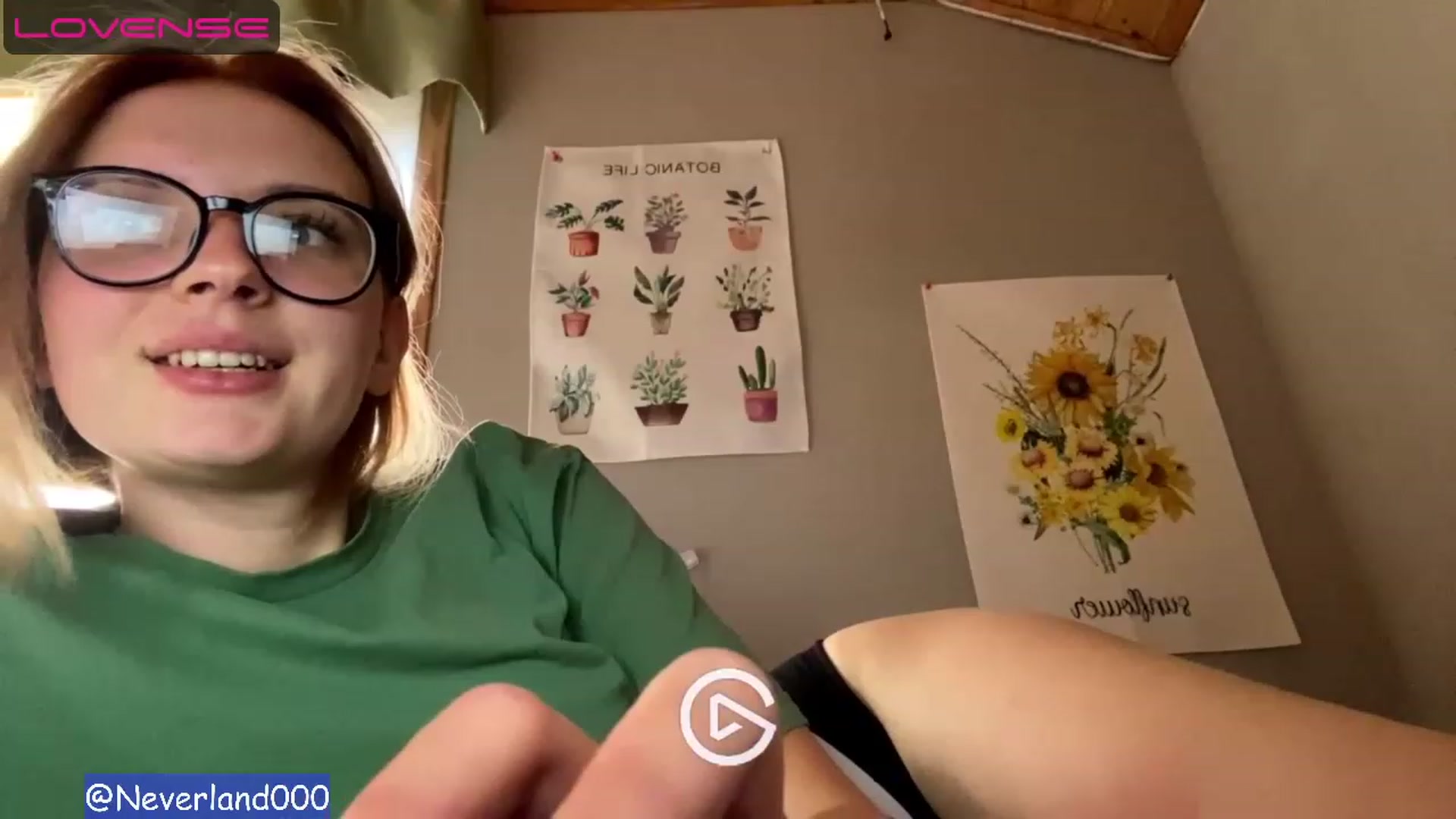 Gallery image thumbnail from Err0r403's myfreecams stream on, 05/26/2023, 14:10 image 17 of 20