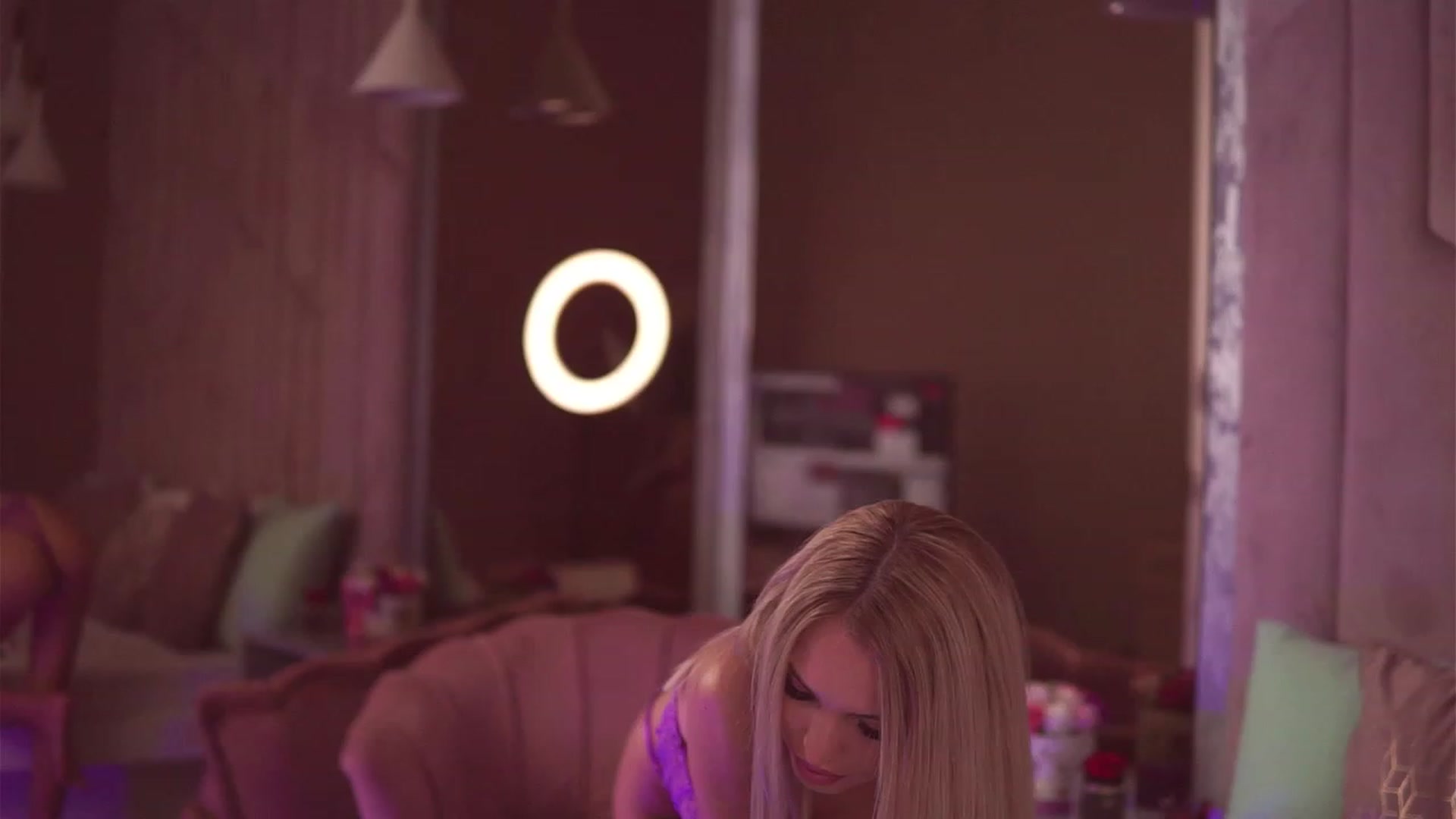 Gallery image thumbnail from EsmeAinsley's myfreecams stream on, 07/27/2023, 23:30 image 4 of 20