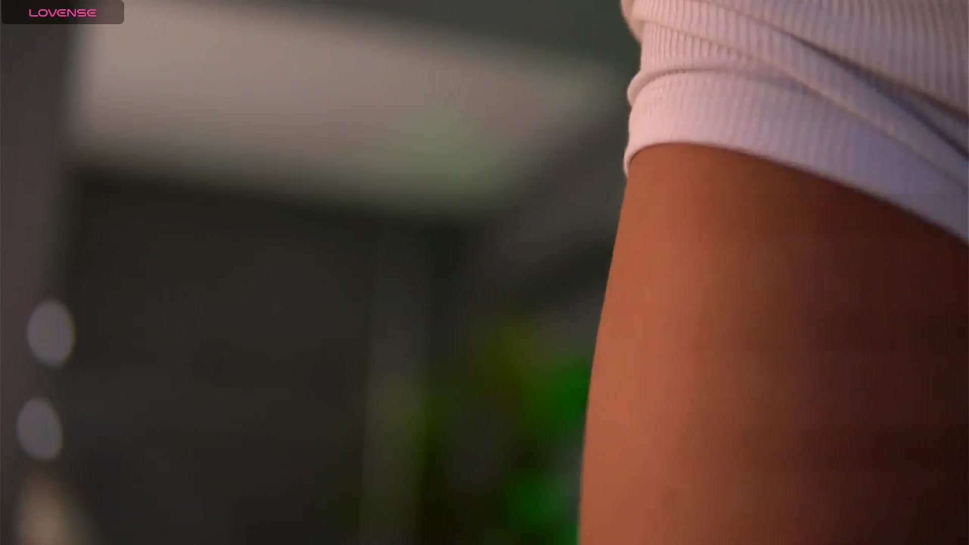 Gallery image thumbnail from EsmeAinsley's myfreecams stream on, 01/06/2025, 23:20 image 20 of 20