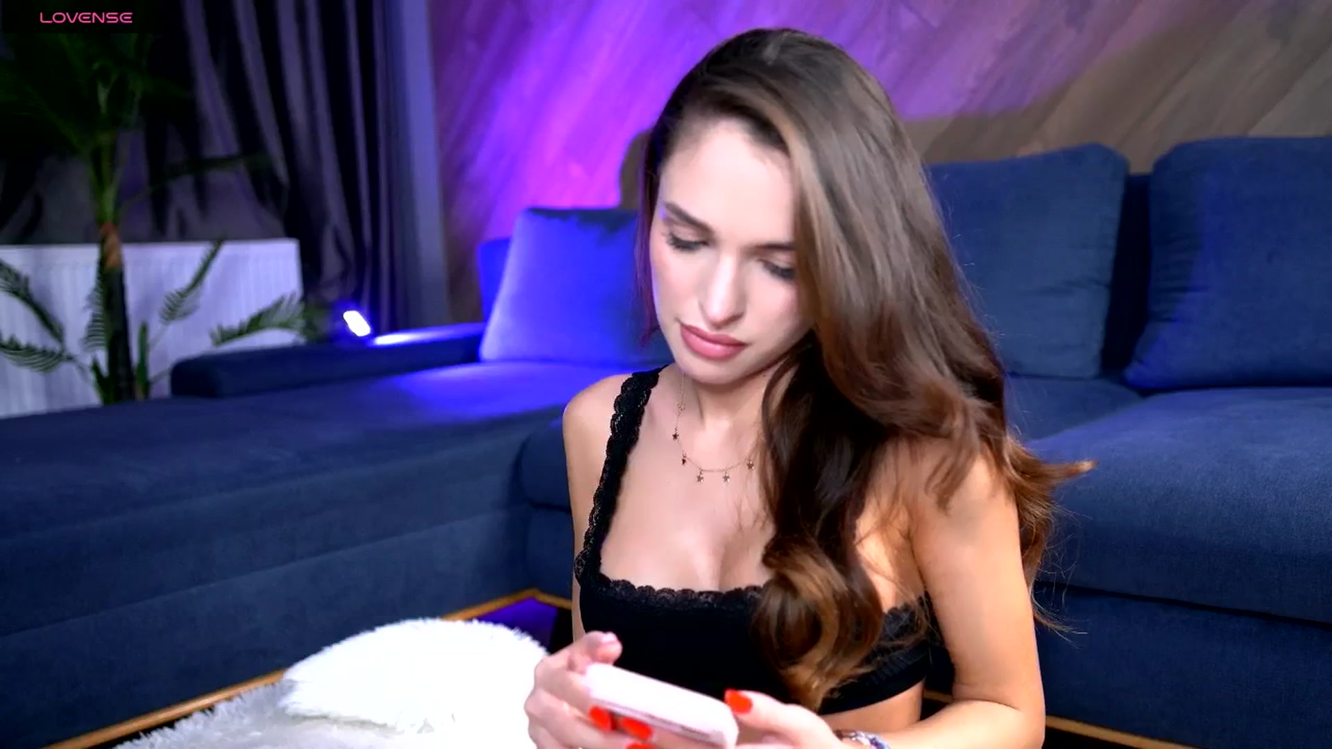 Gallery image thumbnail from EsmeAinsley's myfreecams stream on, 02/05/2026, 04:23 image 7 of 20