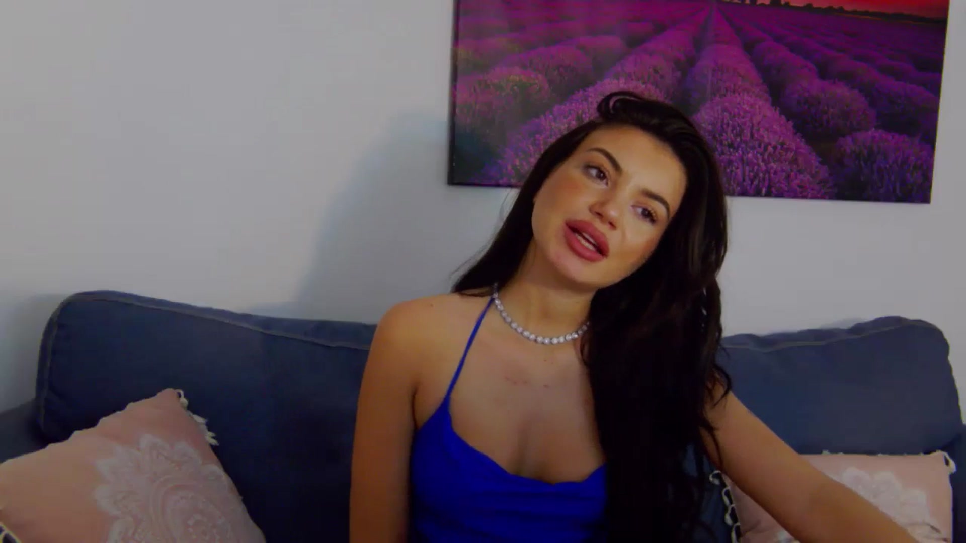 Gallery image thumbnail from EsmeLuv's myfreecams stream on, 04/13/2024, 21:29 image 4 of 20