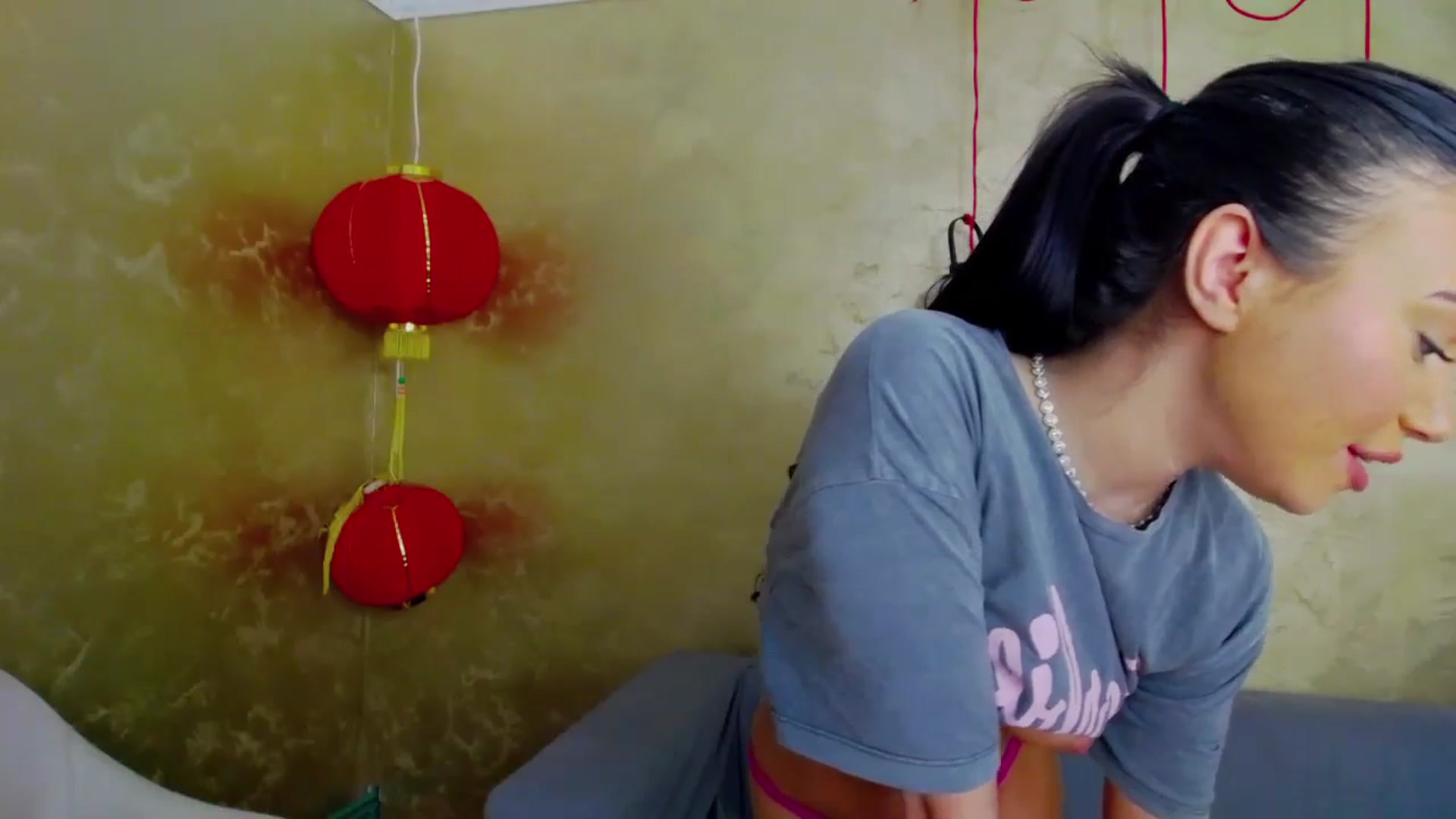 Gallery image thumbnail from EsmeLuv's myfreecams stream on, 05/17/2024, 21:57 image 5 of 20
