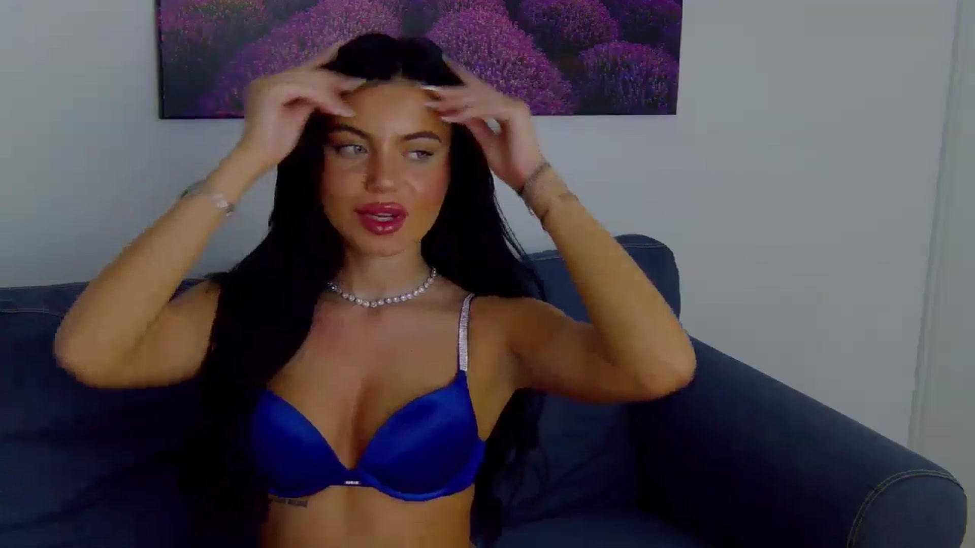 Gallery image thumbnail from EsmeLuv's myfreecams stream on, 06/14/2024, 20:55 image 3 of 20