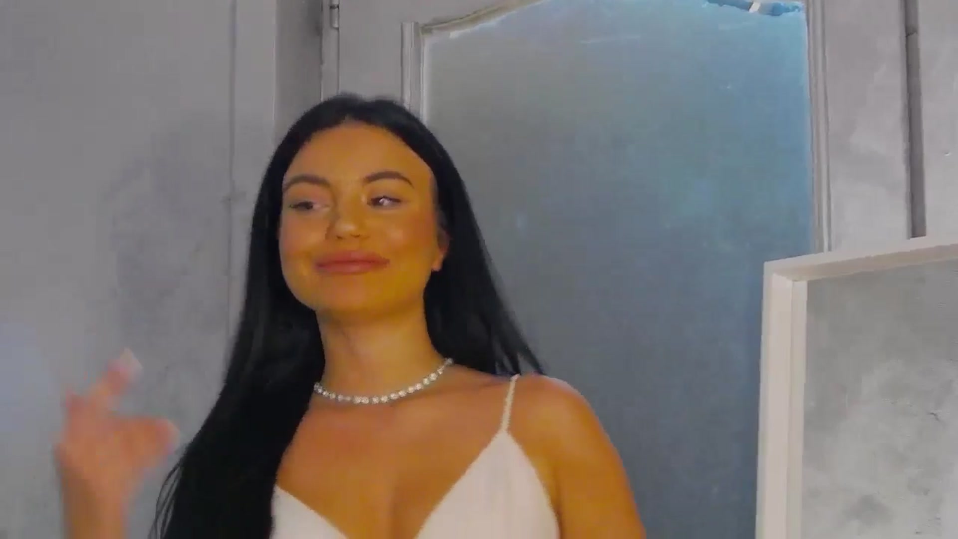 Gallery image thumbnail from EsmeLuv's myfreecams stream on, 06/20/2024, 21:59 image 7 of 20