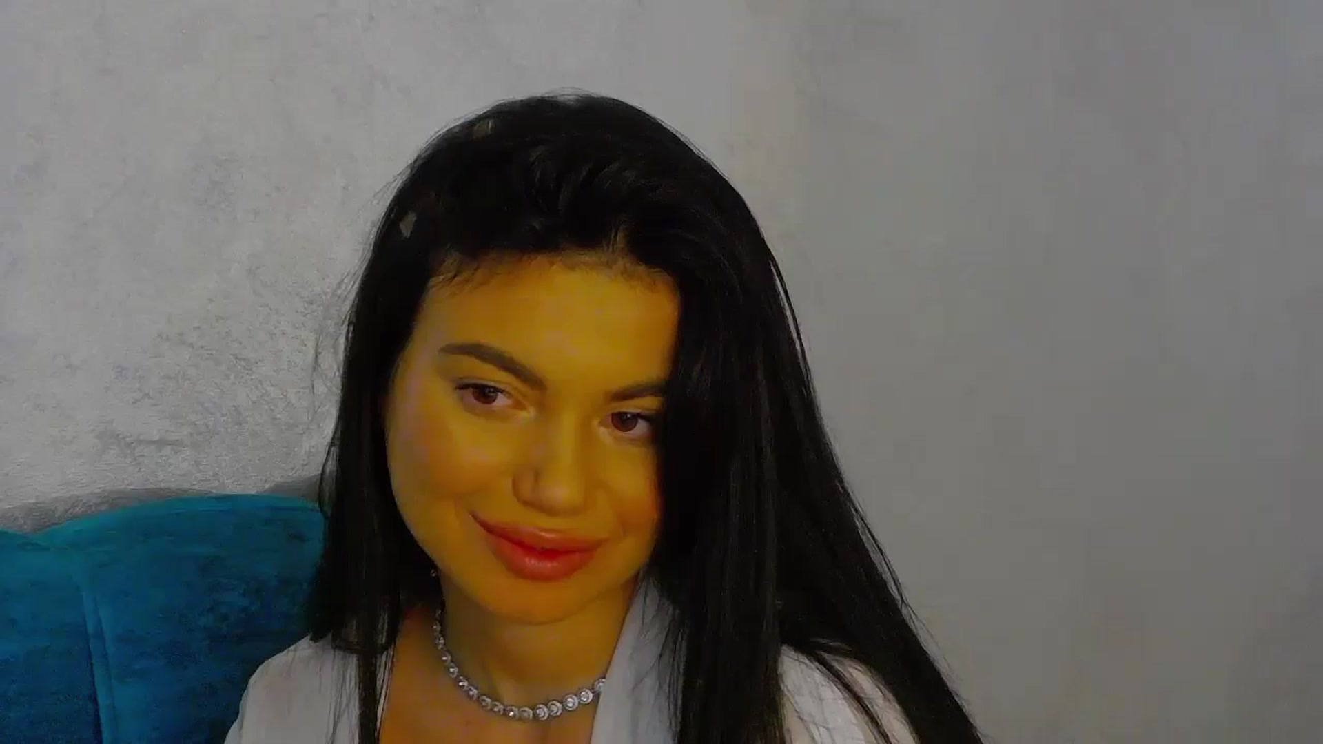 Gallery image thumbnail from EsmeLuv's myfreecams stream on, 06/20/2024, 23:43 image 4 of 20