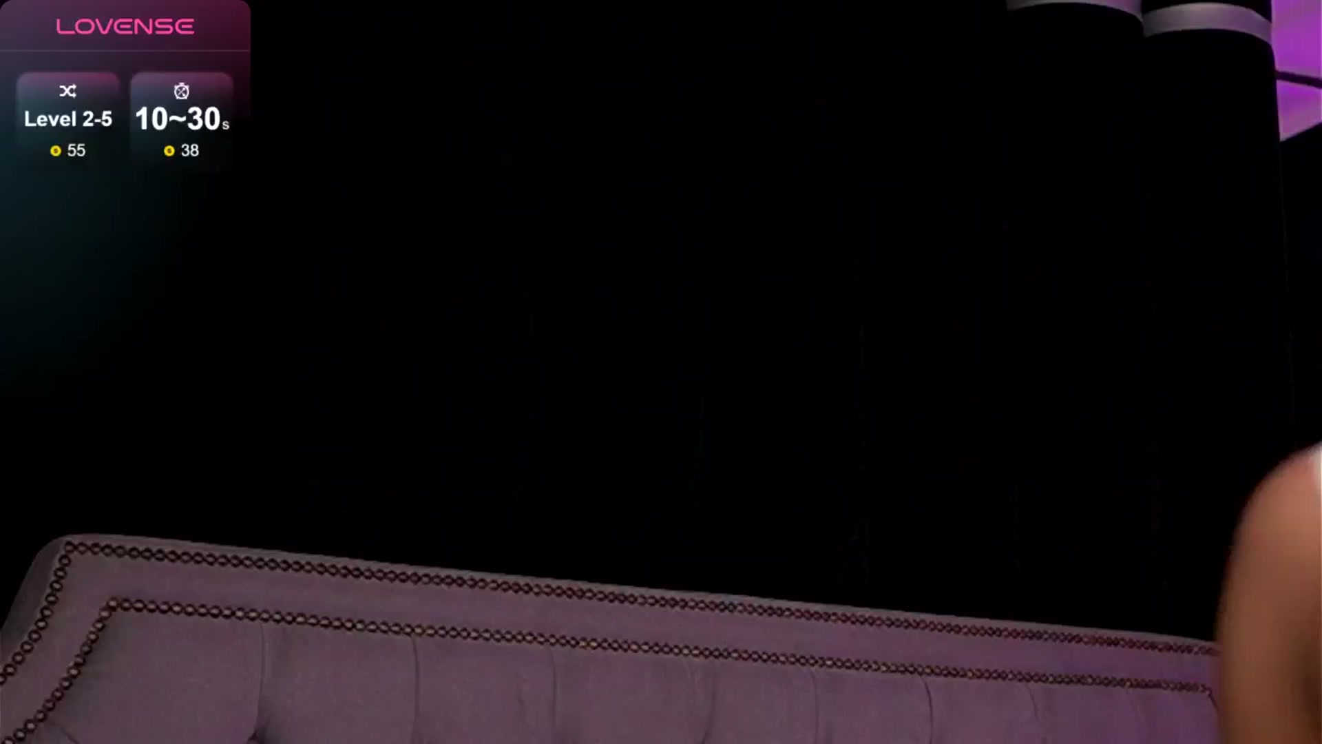 Gallery image thumbnail from EsmeLuv's myfreecams stream on, 10/17/2024, 10:06 image 3 of 20