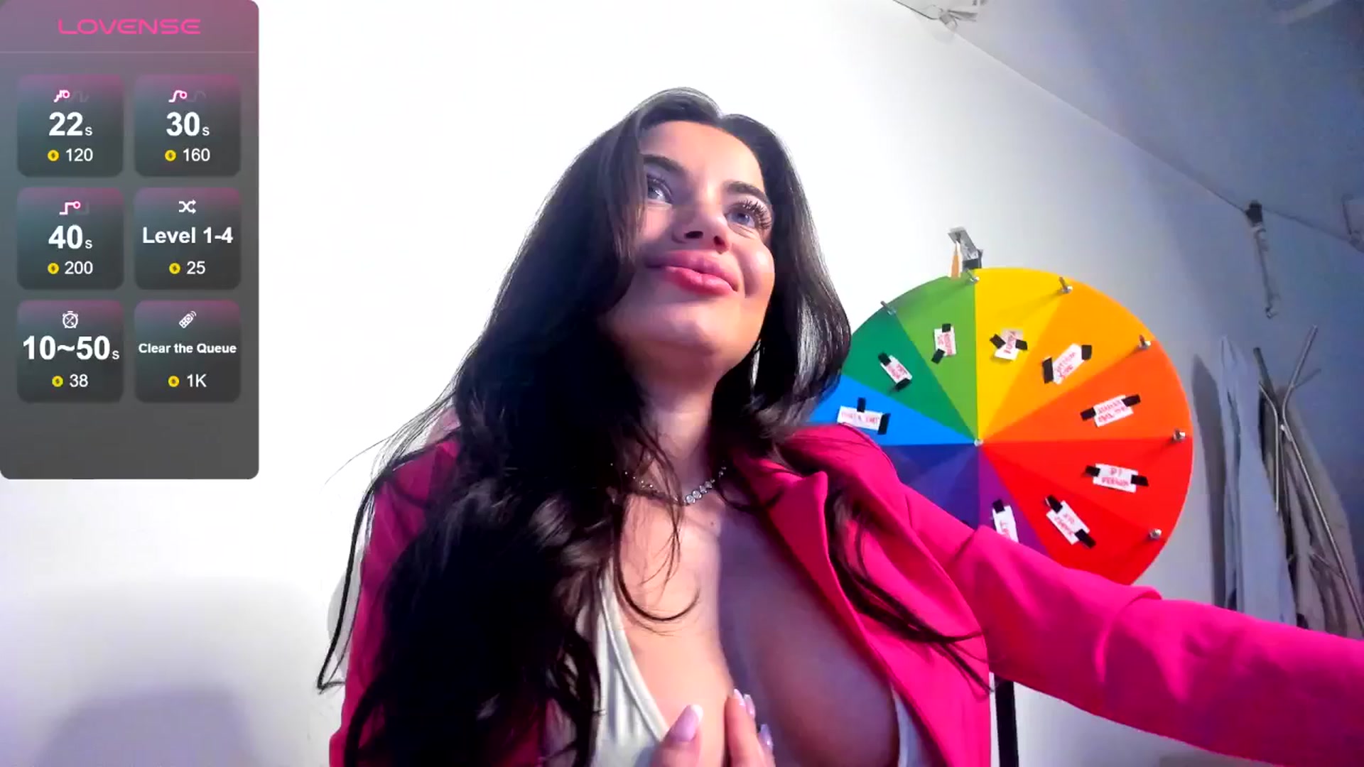Gallery image thumbnail from EsmeLuv's myfreecams stream on, 05/28/2025, 14:47 image 15 of 20