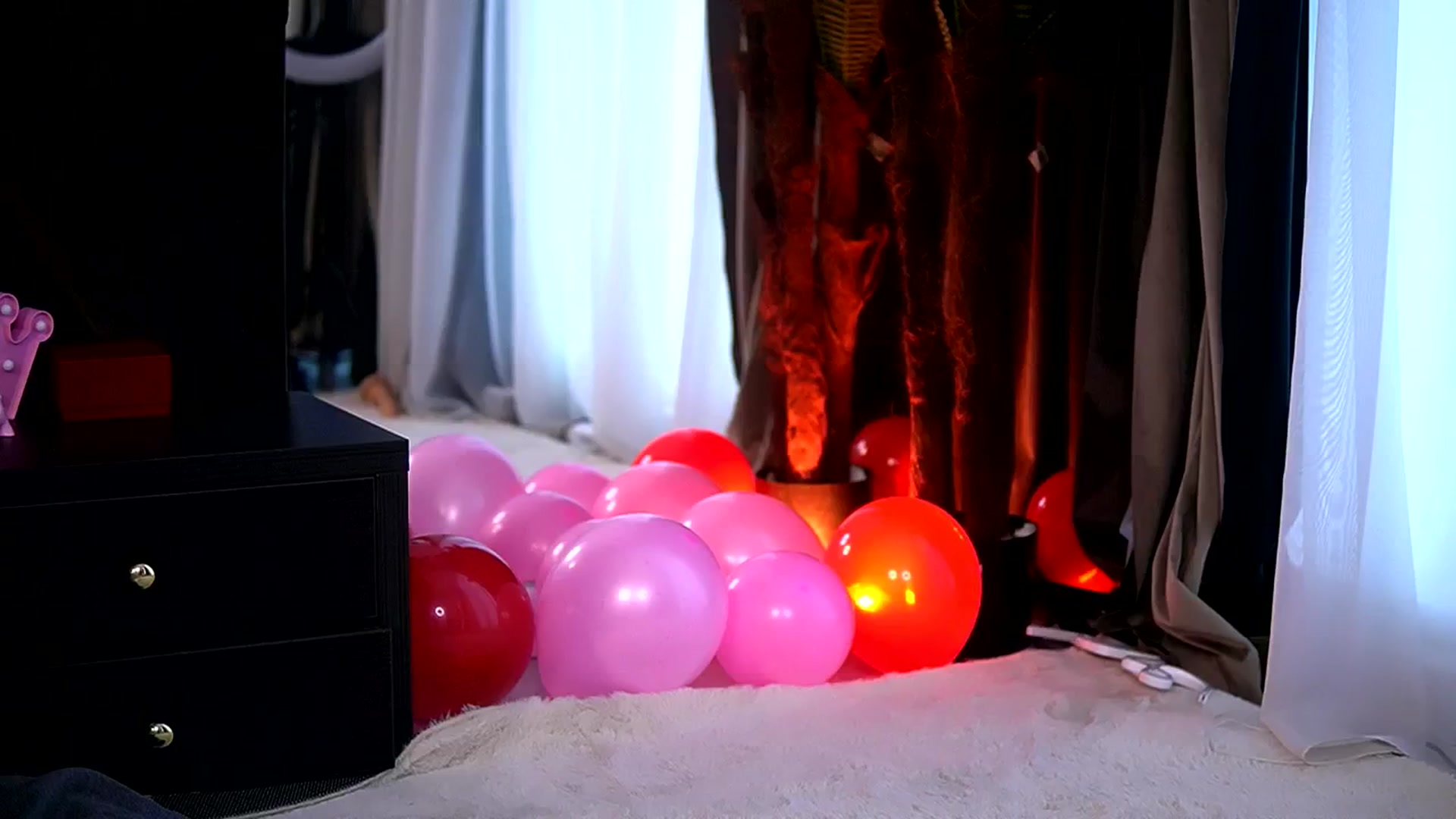 Gallery image thumbnail from EsmeLuv's myfreecams stream on, 06/03/2025, 16:03 image 20 of 20