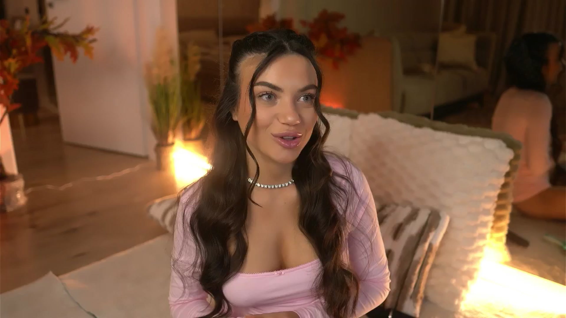 Gallery image thumbnail from EsmeLuv's myfreecams stream on, 01/21/2026, 18:37 image 12 of 20