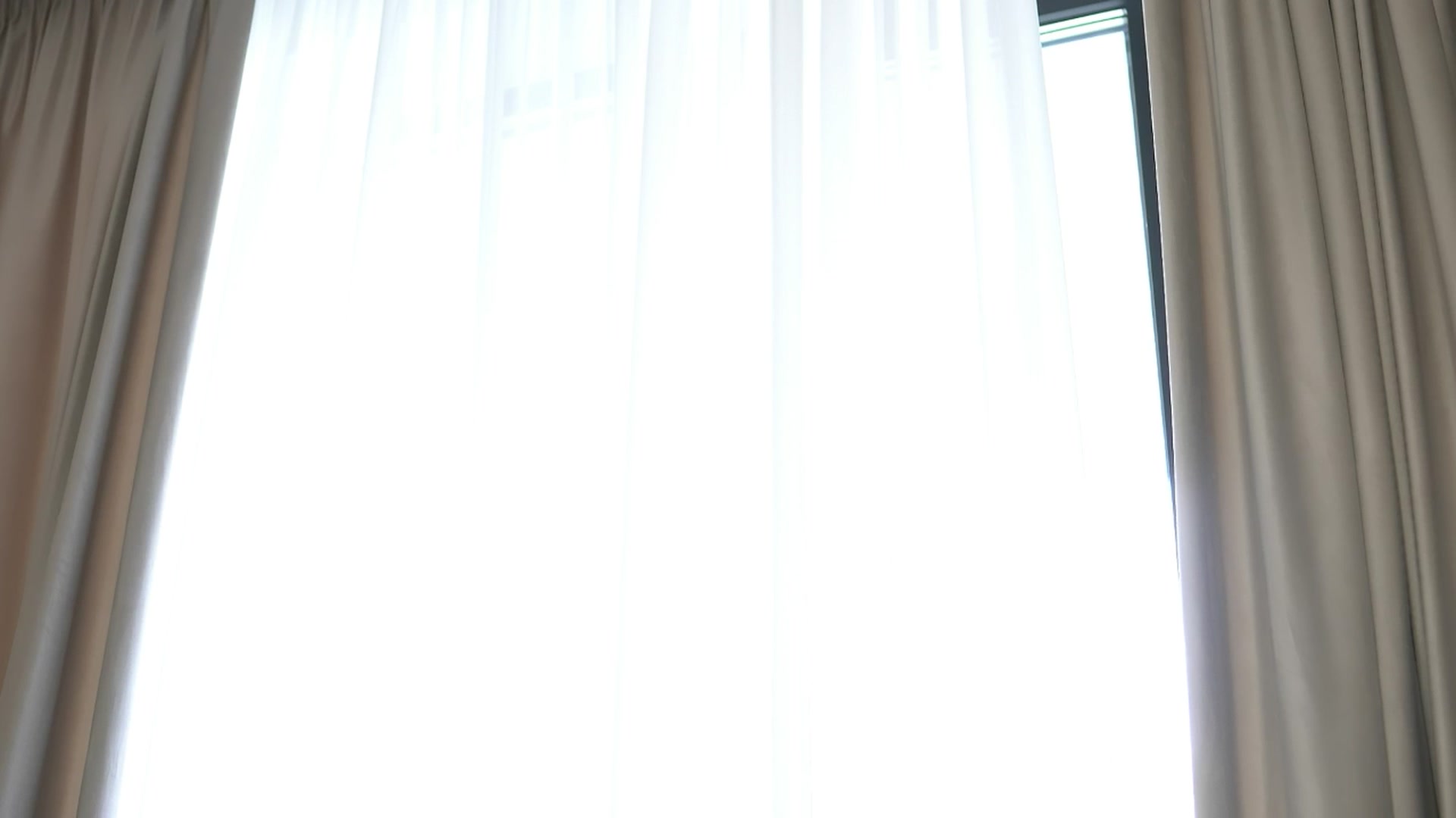 Gallery image thumbnail from EsmeLuv's myfreecams stream on, 04/19/2026, 18:13 image 7 of 20