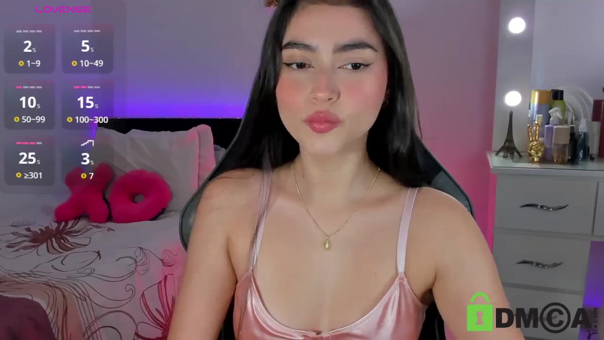 Gallery image thumbnail from Esmeralda_le's myfreecams stream on, 04/12/2026, 12:12 image 6 of 20
