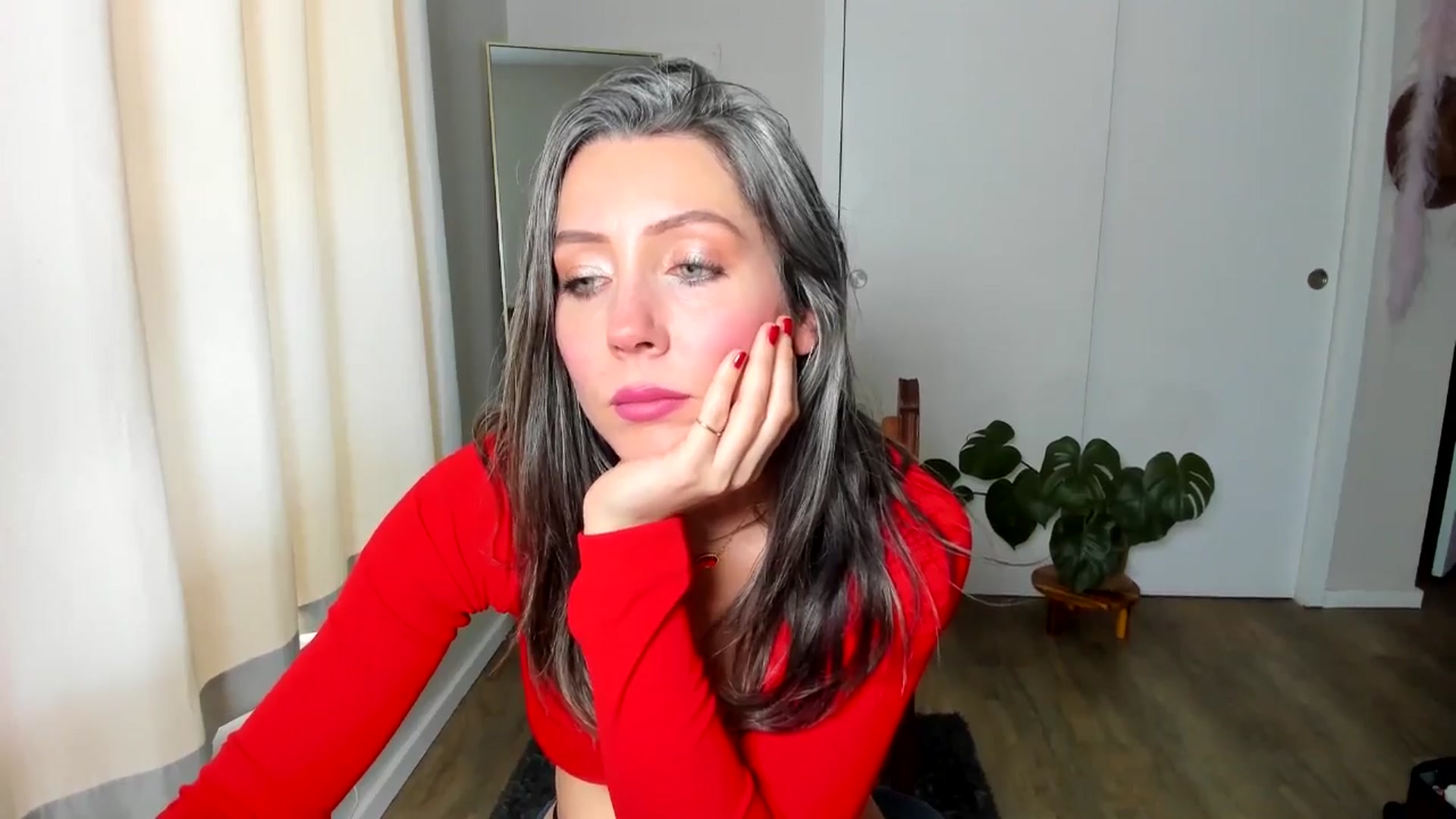 Gallery image thumbnail from Essiac's myfreecams stream on, 01/08/2026, 23:34 image 11 of 20