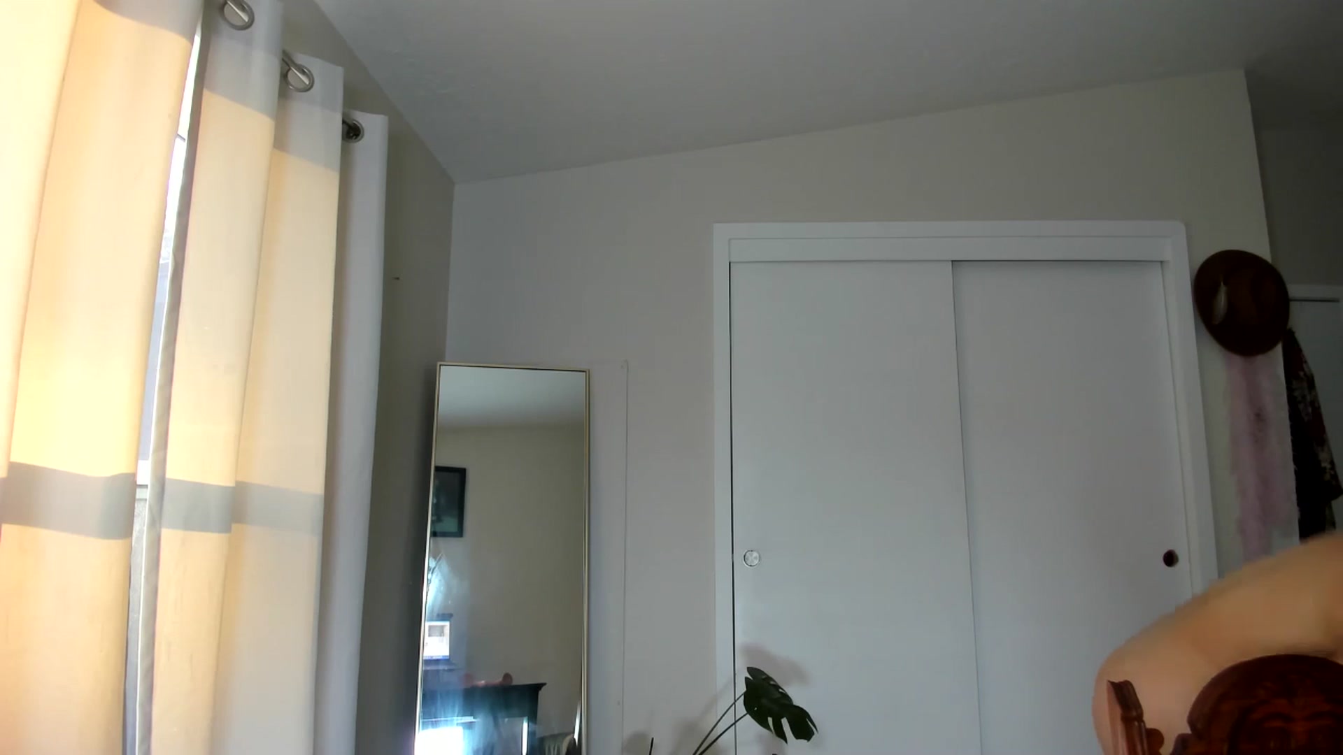 Gallery image thumbnail from Essiac's myfreecams stream on, 01/20/2026, 17:35 image 2 of 20