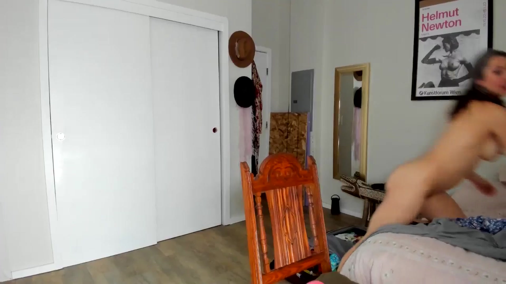 Gallery image thumbnail from Essiac's myfreecams stream on, 03/13/2026, 02:20 image 15 of 20