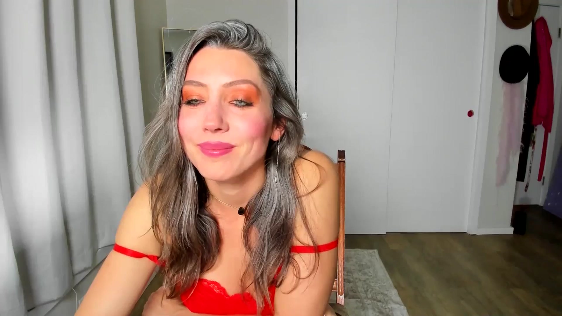 Gallery image thumbnail from Essiac's myfreecams stream on, 04/01/2026, 03:38 image 13 of 20