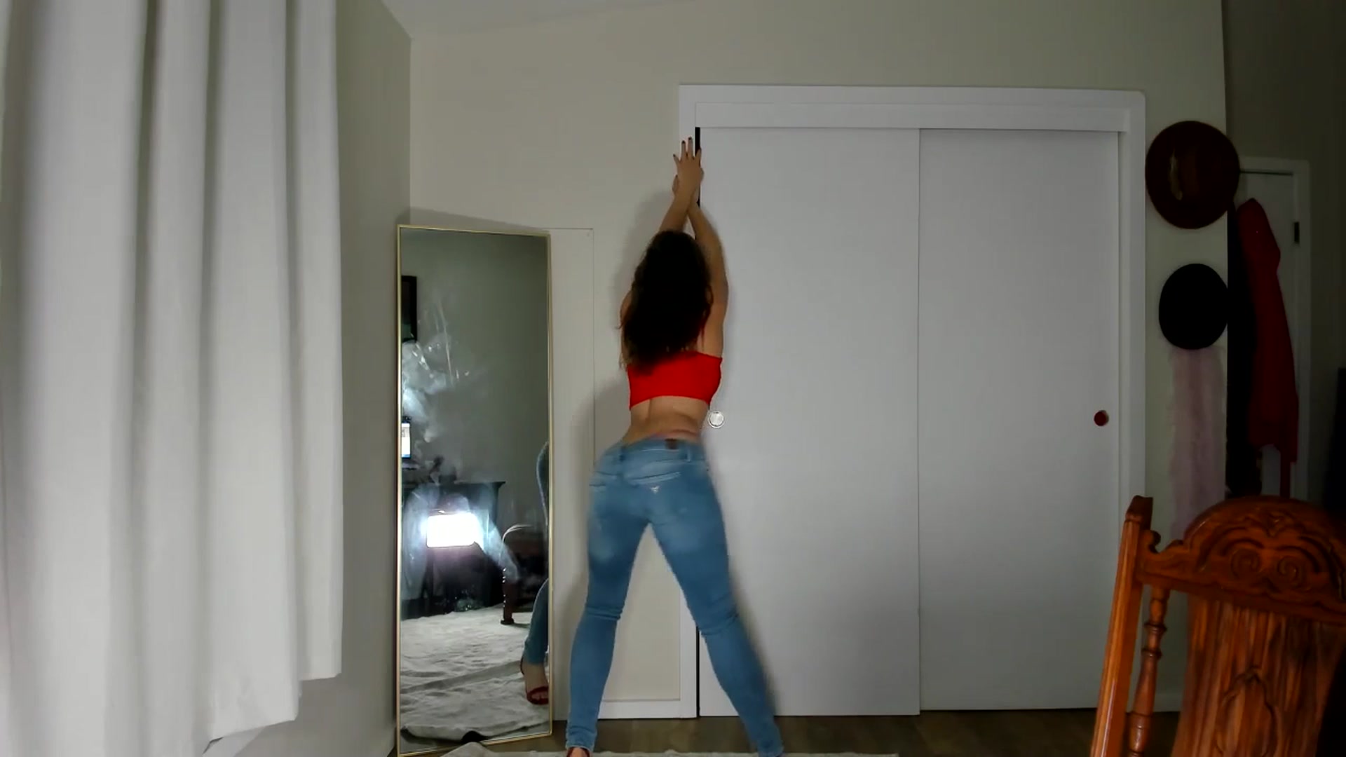 Gallery image thumbnail from Essiac's myfreecams stream on, 04/01/2026, 03:38 image 16 of 20