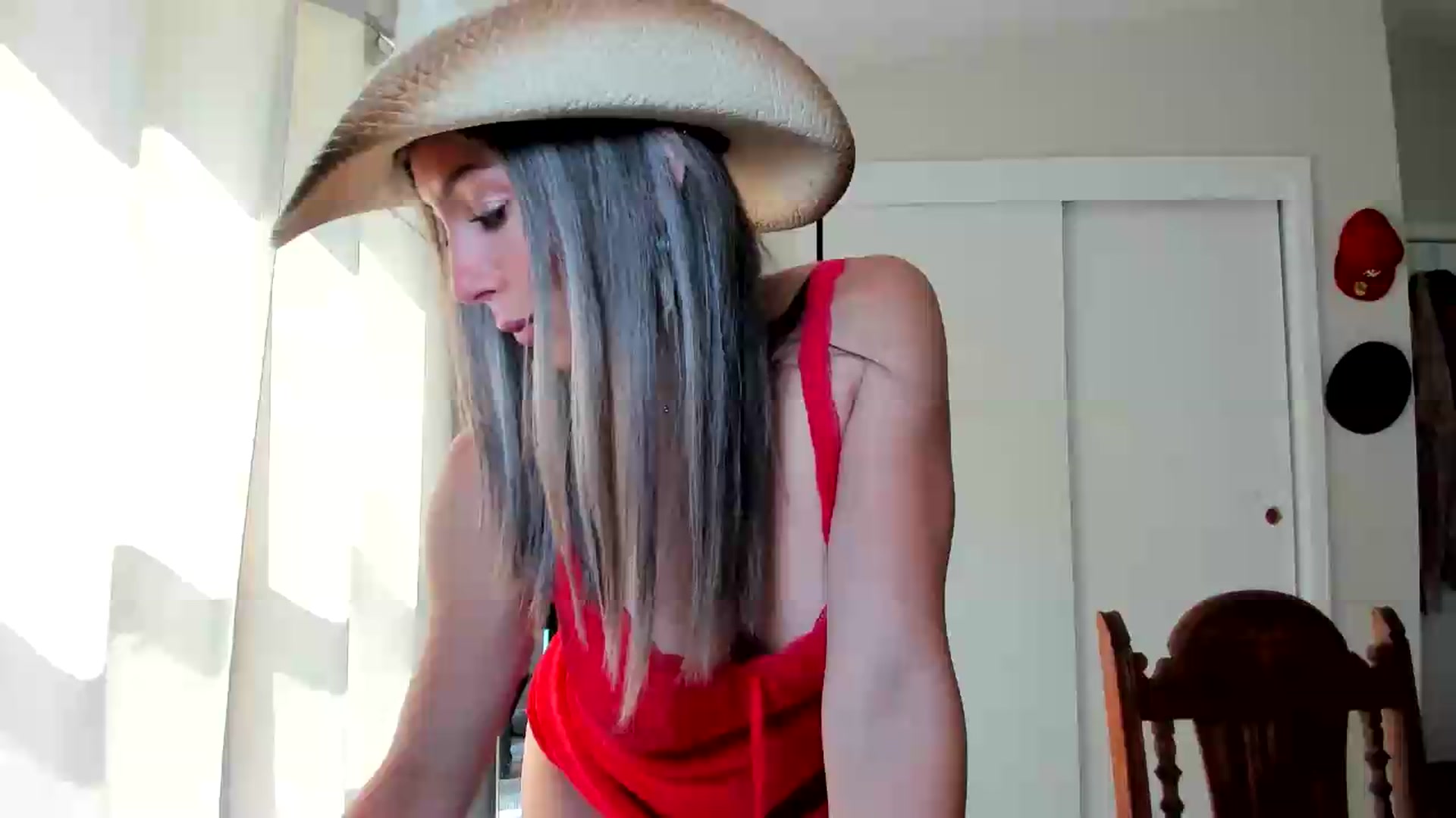 Gallery image thumbnail from Essiac's myfreecams stream on, 06/30/2026, 17:52 image 1 of 20