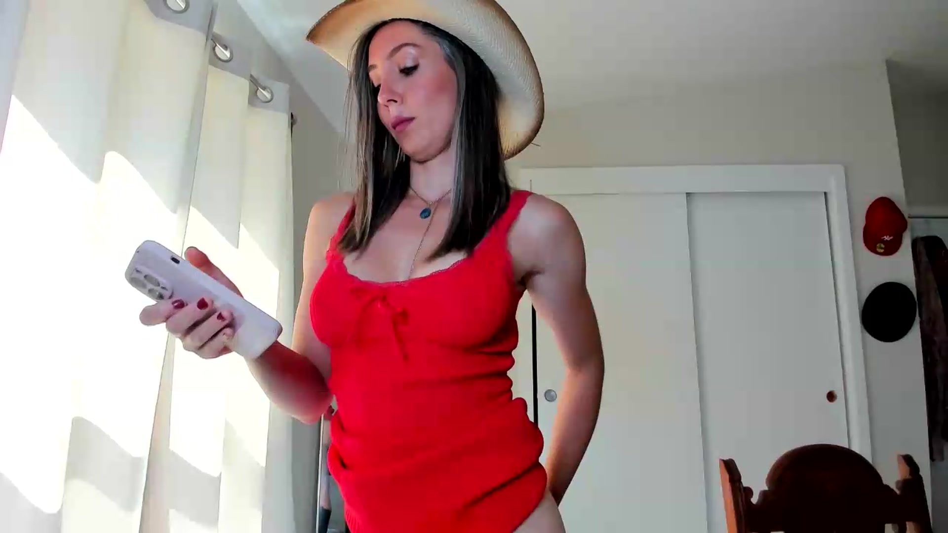 Gallery image thumbnail from Essiac's myfreecams stream on, 06/30/2026, 17:52 image 19 of 20