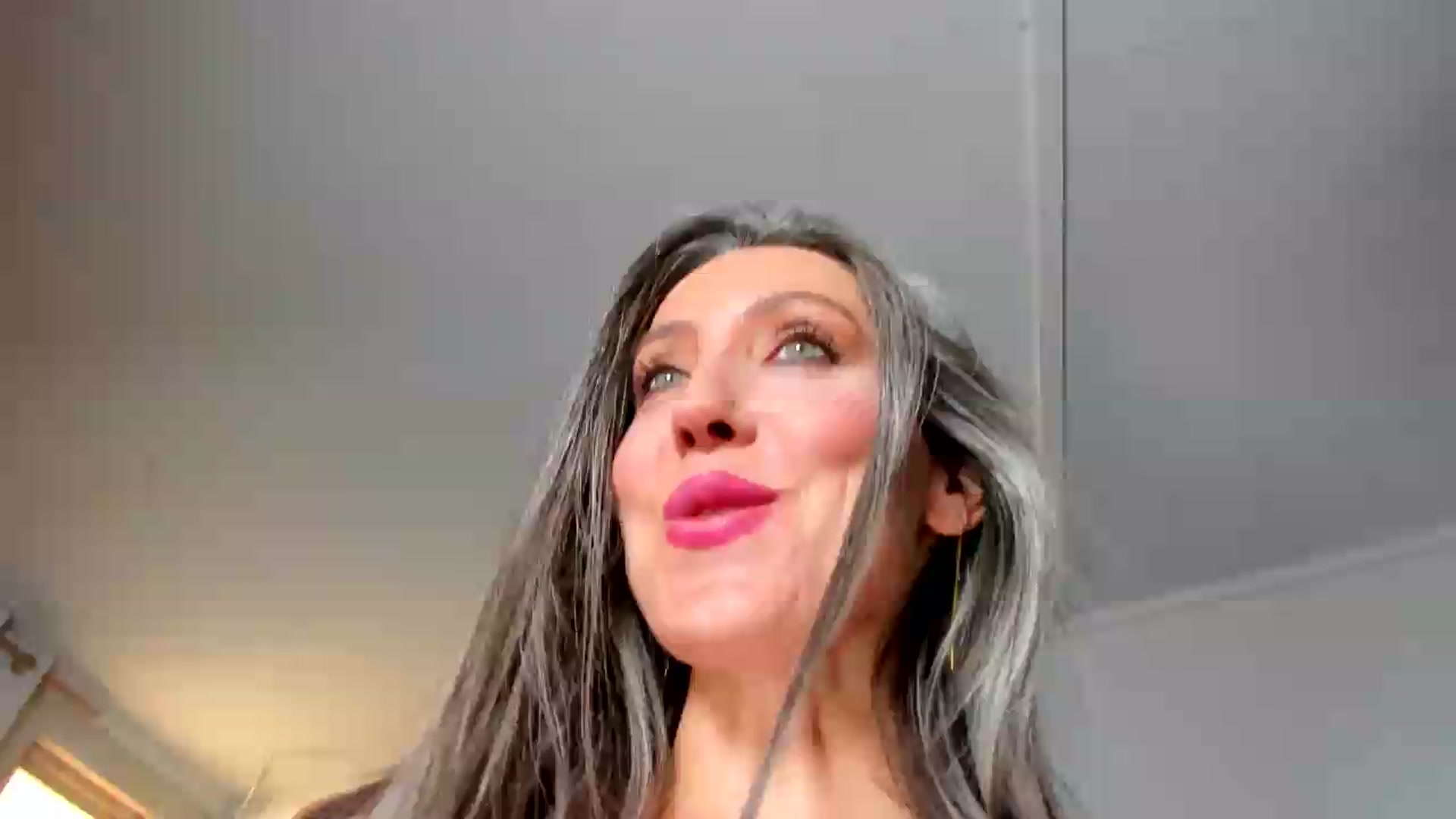 Gallery image thumbnail from Essiac's myfreecams stream on, 08/26/2026, 20:49 image 5 of 20