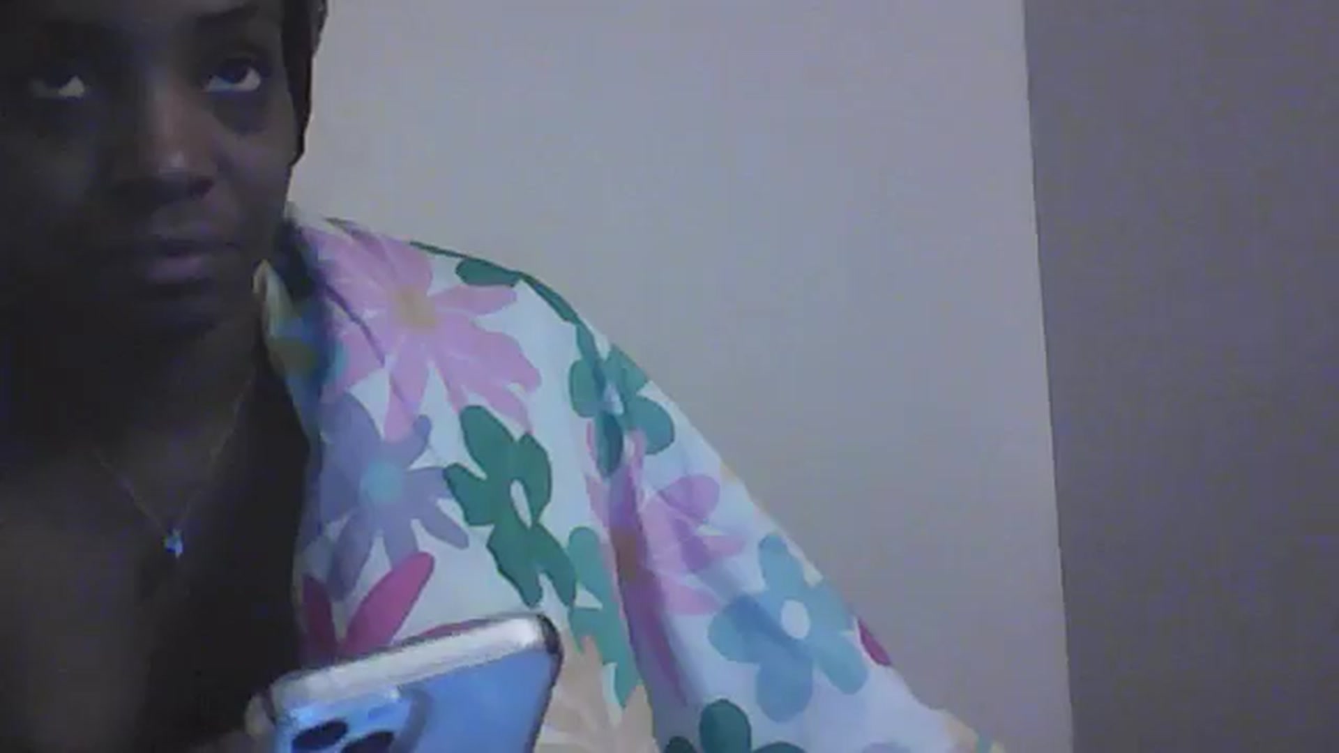Gallery image thumbnail from EssieM's myfreecams stream on, 12/31/2025, 14:48 image 2 of 20