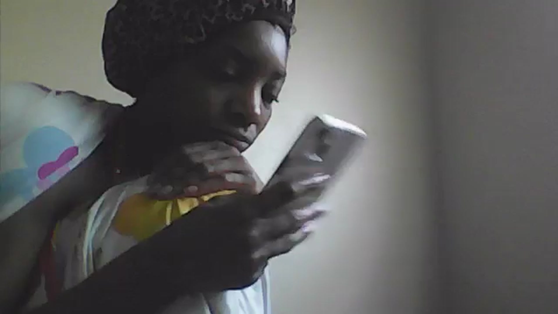 Gallery image thumbnail from EssieM's myfreecams stream on, 12/31/2025, 15:40 image 15 of 20