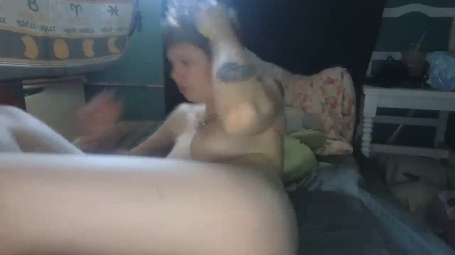Gallery image thumbnail from Esteem369's myfreecams stream on, 08/07/2023, 15:27 image 6 of 20