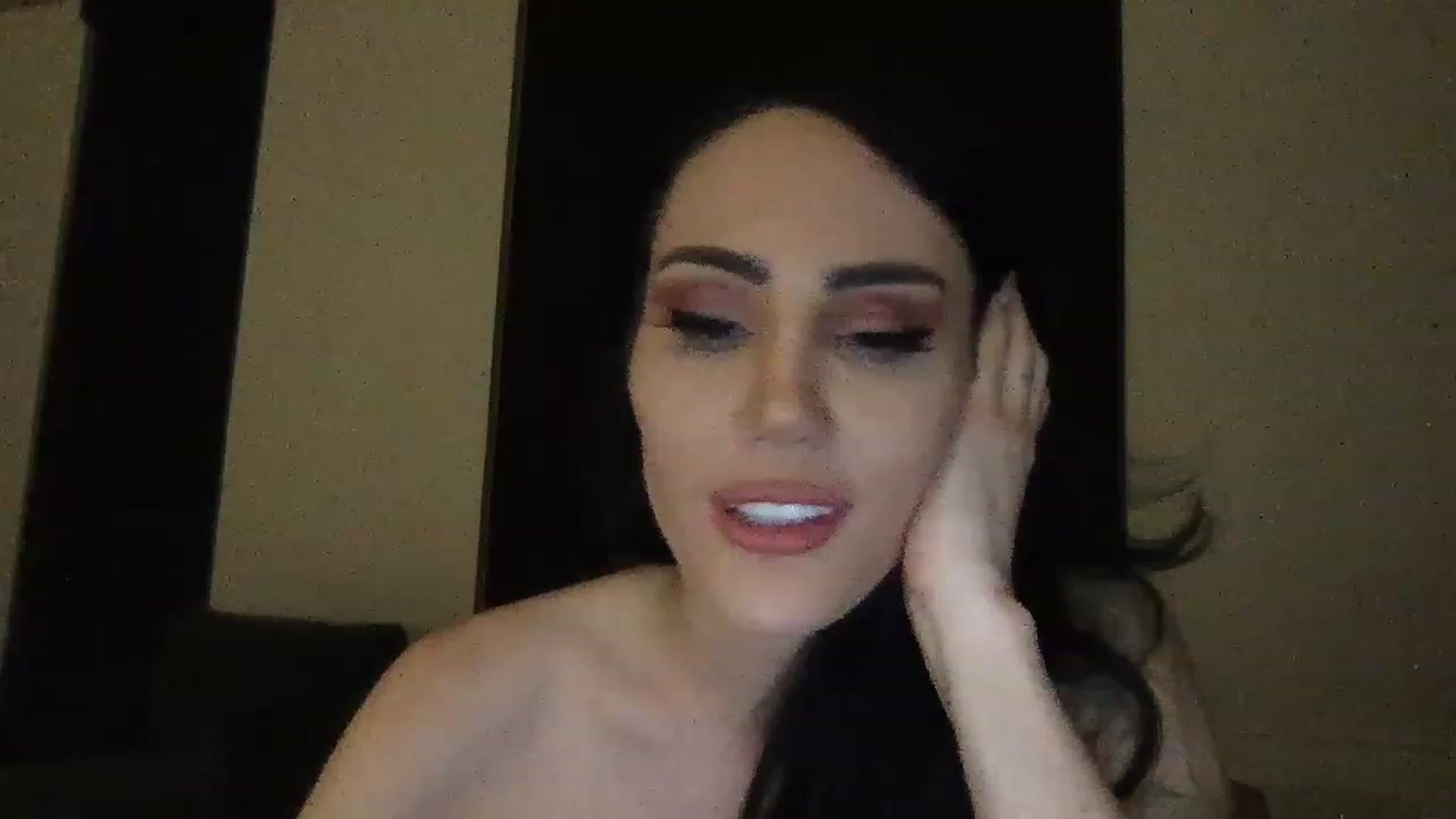 Gallery image thumbnail from EstelleVue's myfreecams stream on, 01/02/2023, 05:11 image 7 of 20