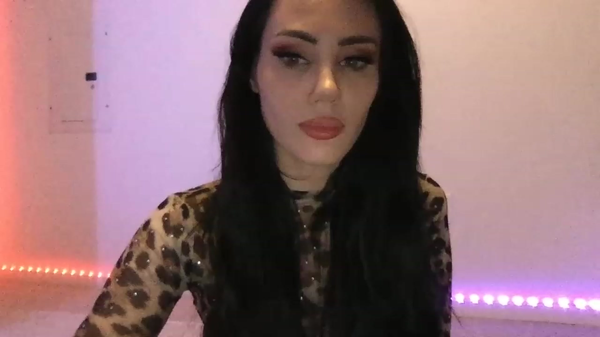 Gallery image thumbnail from EstelleVue's myfreecams stream on, 01/09/2023, 05:26 image 7 of 20