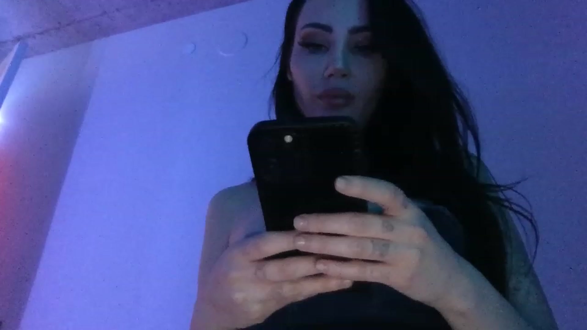 Gallery image thumbnail from EstelleVue's myfreecams stream on, 01/14/2023, 04:26 image 12 of 20