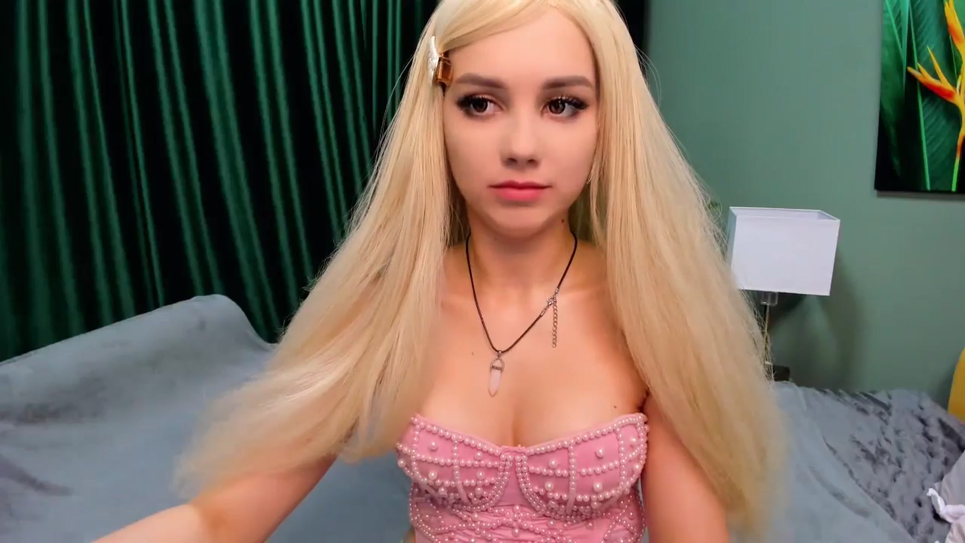 Gallery image thumbnail from EsterCandy's myfreecams stream on, 07/11/2025, 19:03 image 10 of 20