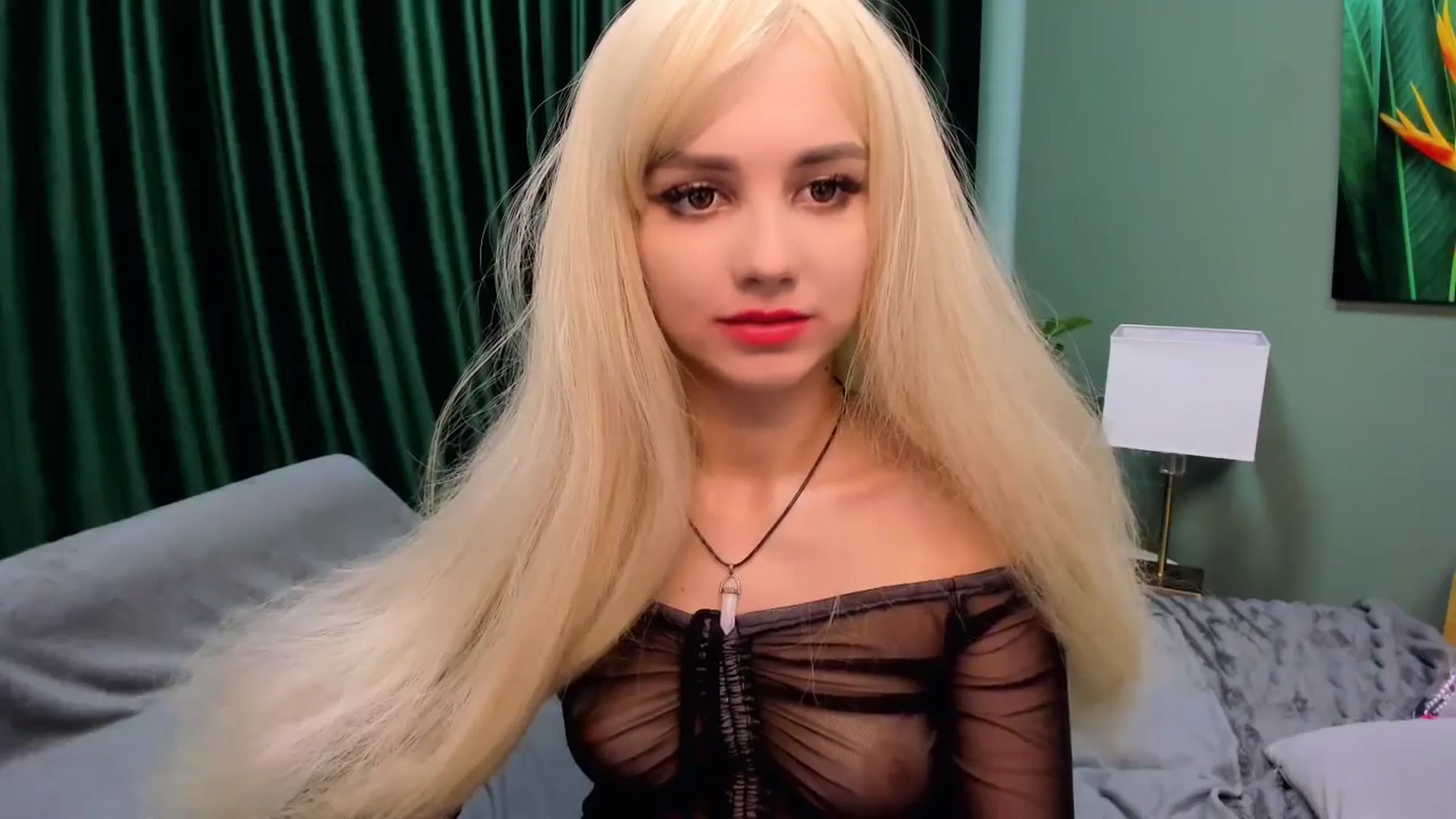Gallery image thumbnail from EsterCandy's myfreecams stream on, 07/18/2025, 11:17 image 2 of 20