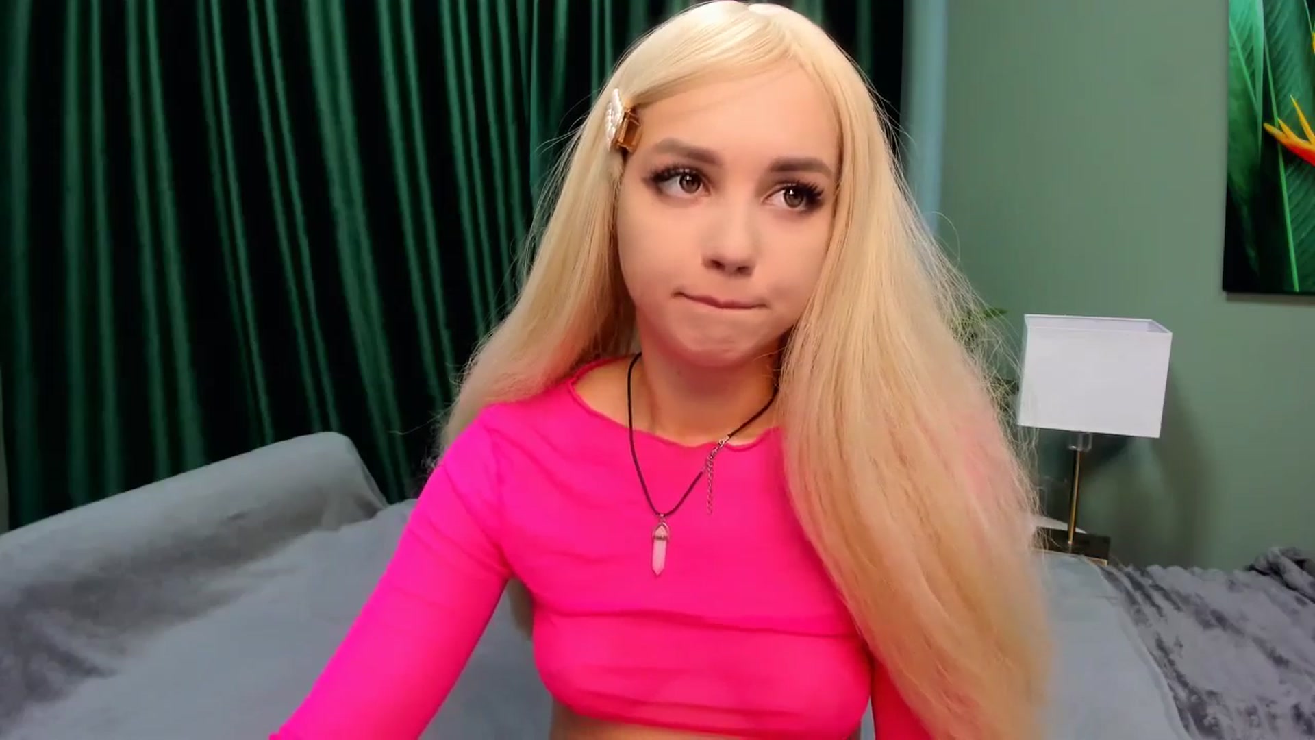Gallery image thumbnail from EsterCandy's myfreecams stream on, 07/21/2025, 07:44 image 7 of 20