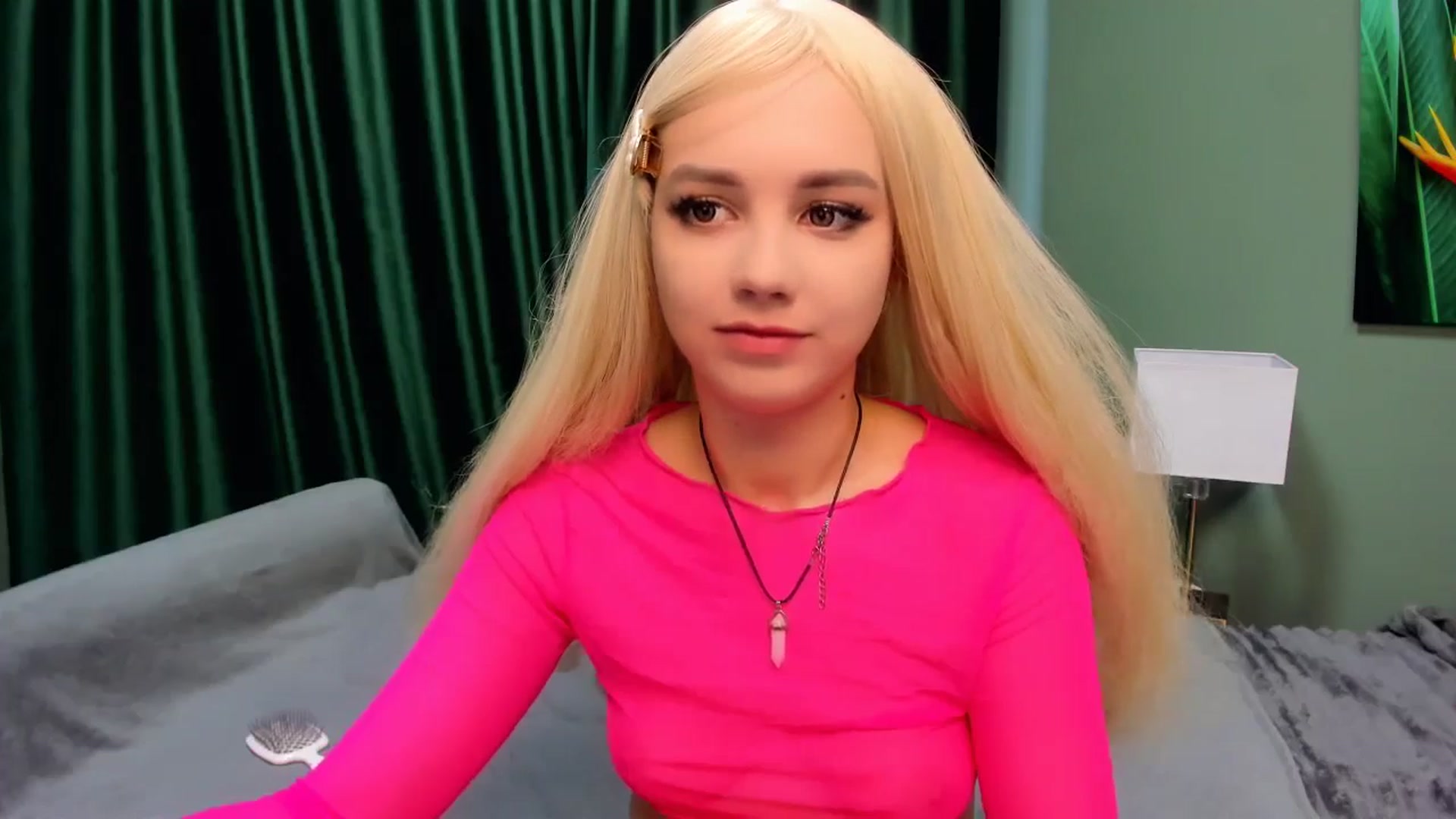 Gallery image thumbnail from EsterCandy's myfreecams stream on, 07/21/2025, 07:44 image 8 of 20