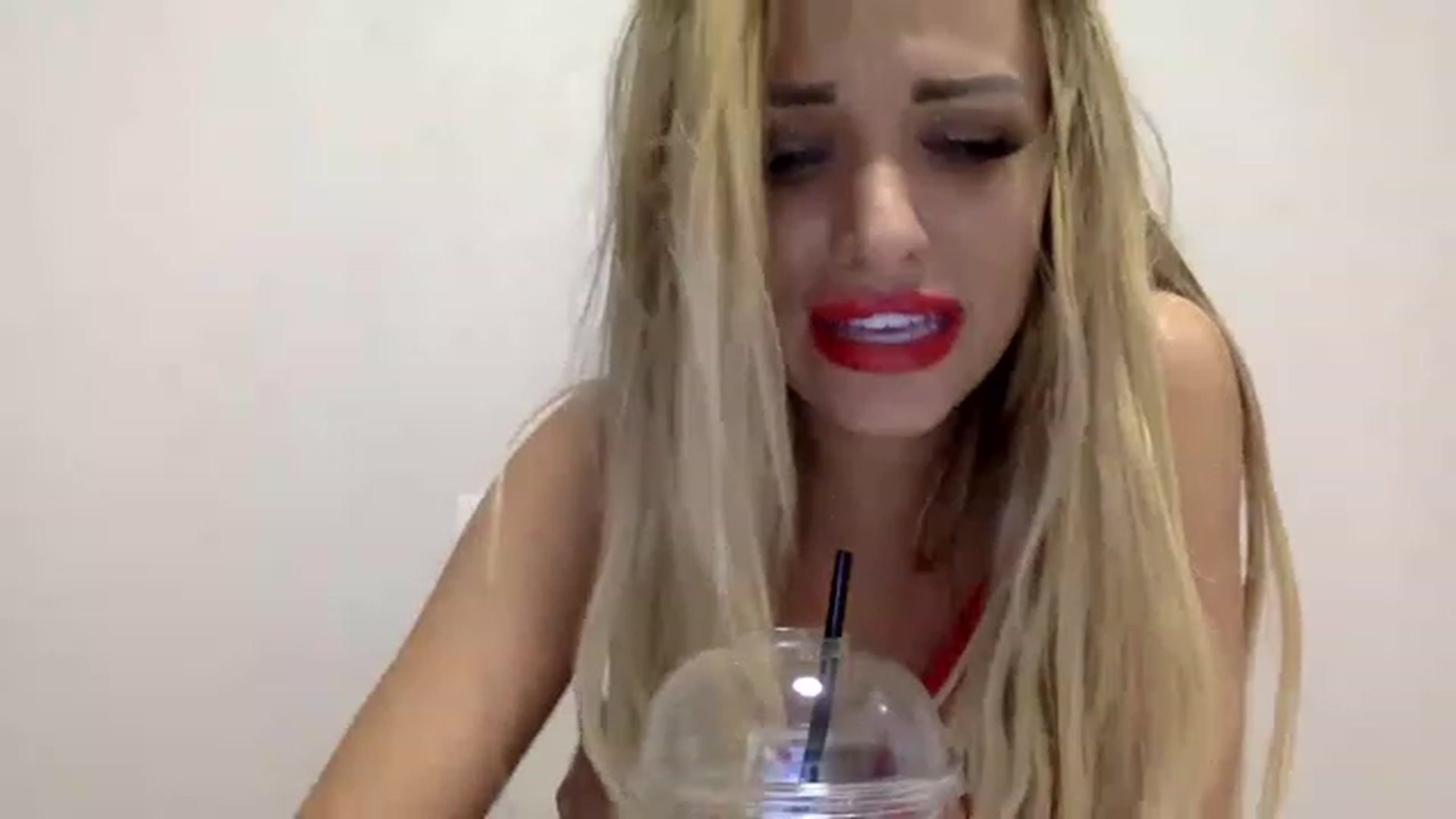 Gallery image thumbnail from Estie_Kay's myfreecams stream on, 06/29/2023, 14:11 image 18 of 20