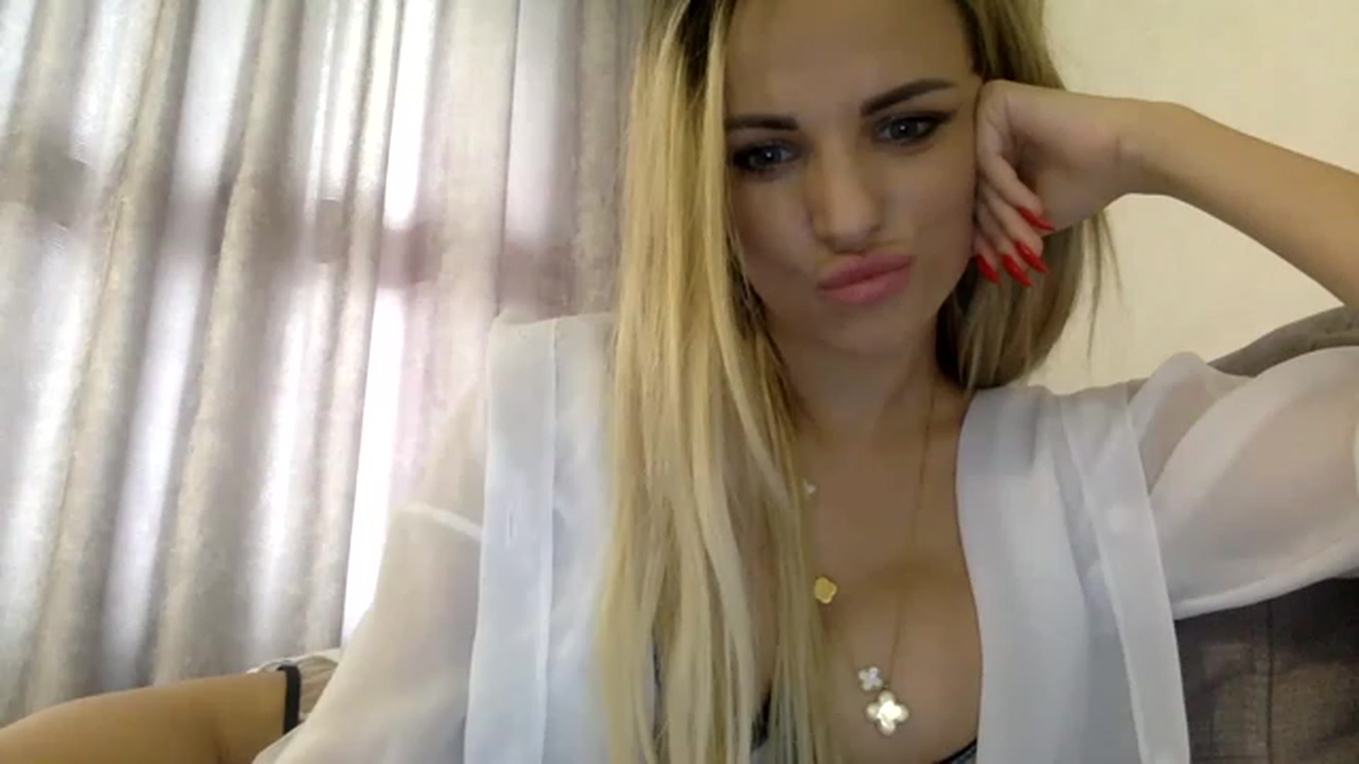 Gallery image thumbnail from Estie_Kay's myfreecams stream on, 07/24/2023, 12:39 image 7 of 20