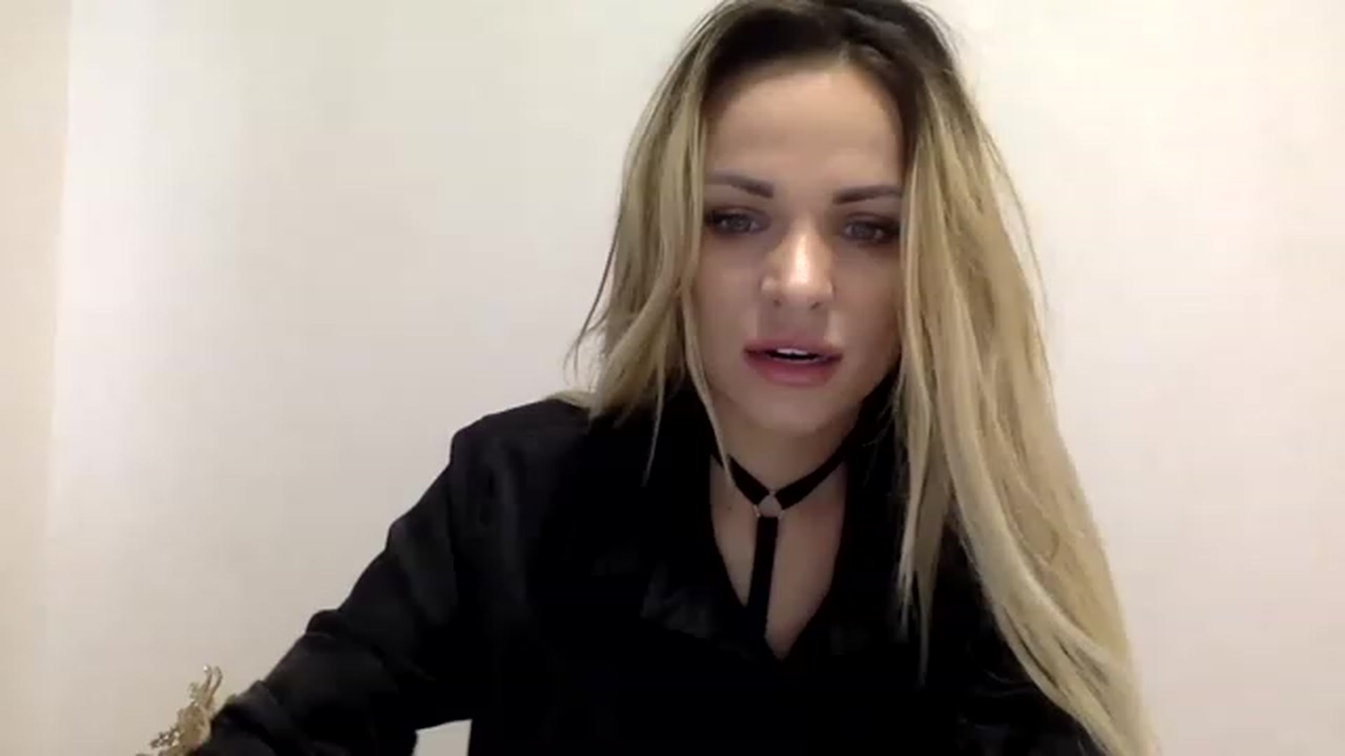 Gallery image thumbnail from Estie_Kay's myfreecams stream on, 07/27/2023, 09:08 image 7 of 20