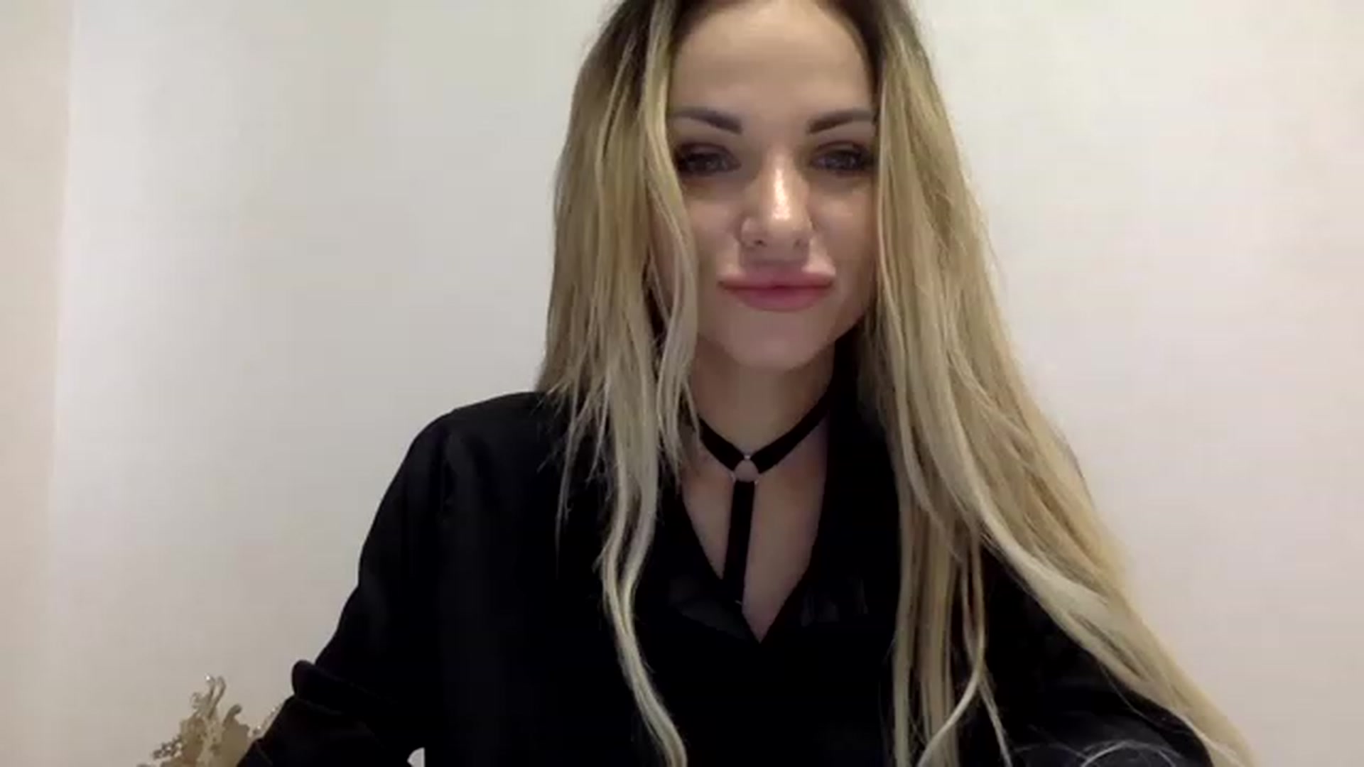 Gallery image thumbnail from Estie_Kay's myfreecams stream on, 07/27/2023, 09:08 image 13 of 20