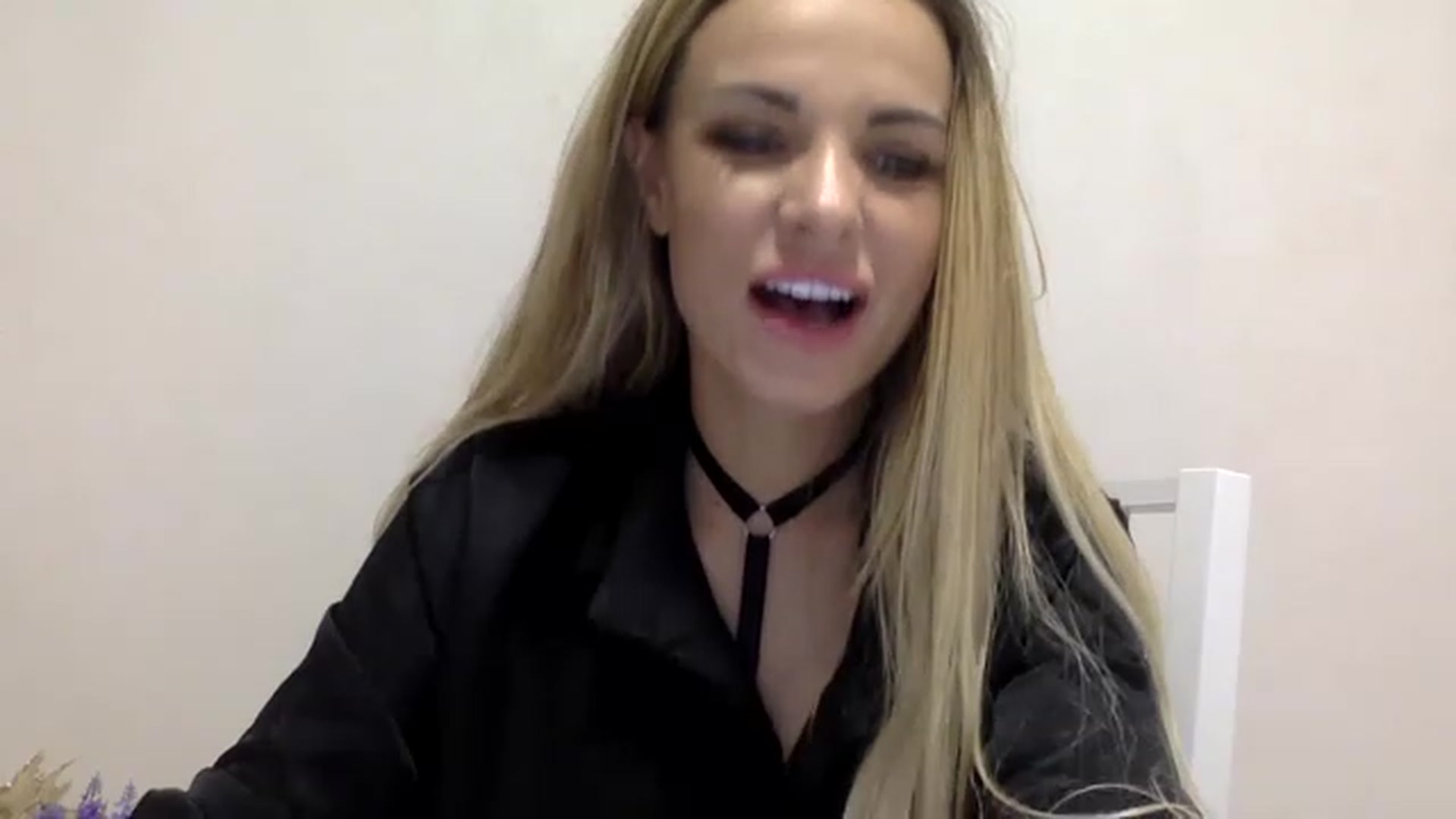 Gallery image thumbnail from Estie_Kay's myfreecams stream on, 07/27/2023, 11:27 image 4 of 20
