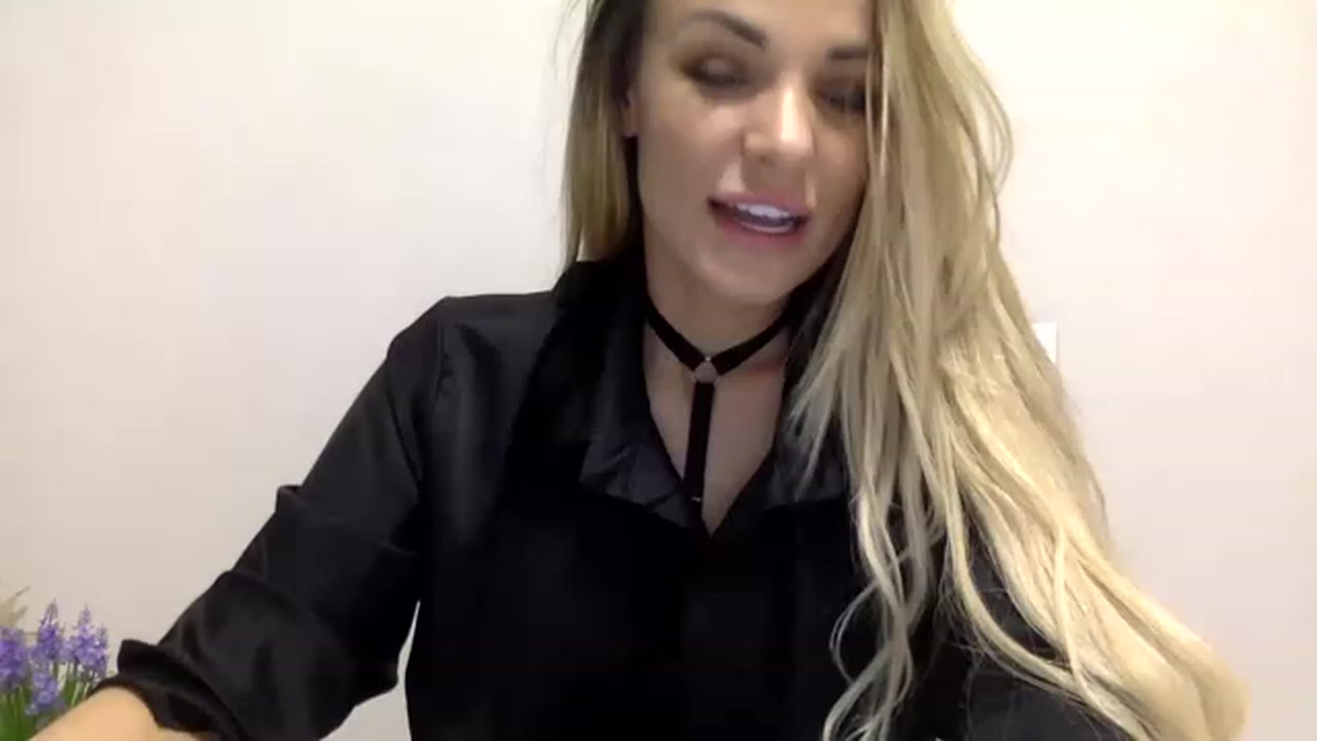 Gallery image thumbnail from Estie_Kay's myfreecams stream on, 07/27/2023, 14:11 image 7 of 20
