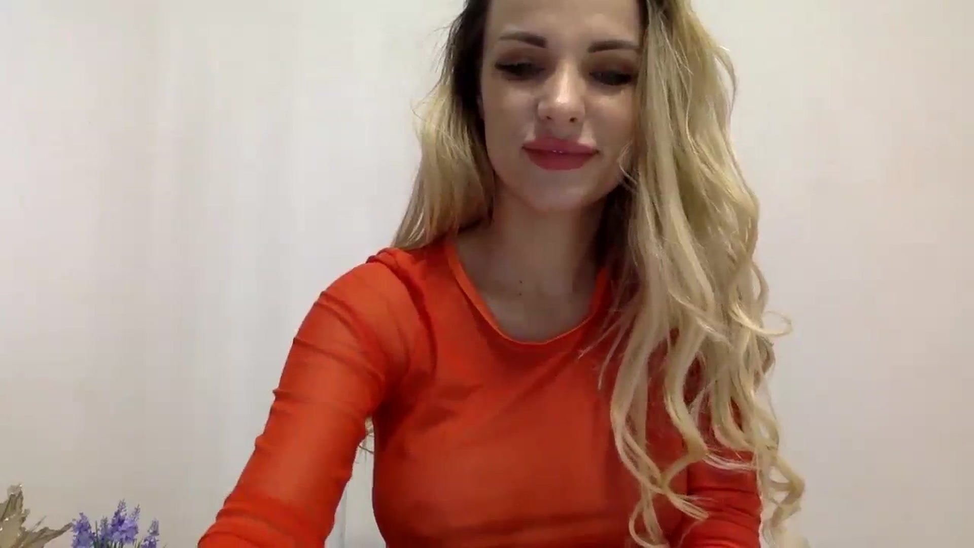 Gallery image thumbnail from Estie_Kay's myfreecams stream on, 09/04/2023, 09:01 image 10 of 20