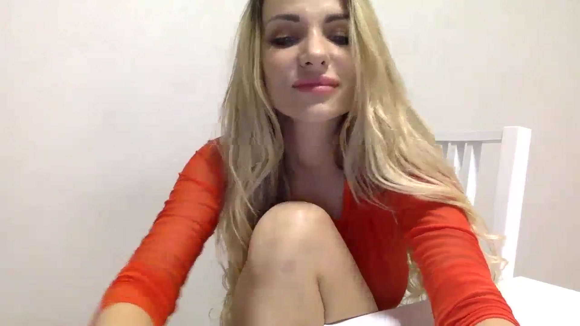 Gallery image thumbnail from Estie_Kay's myfreecams stream on, 09/04/2023, 15:49 image 15 of 20