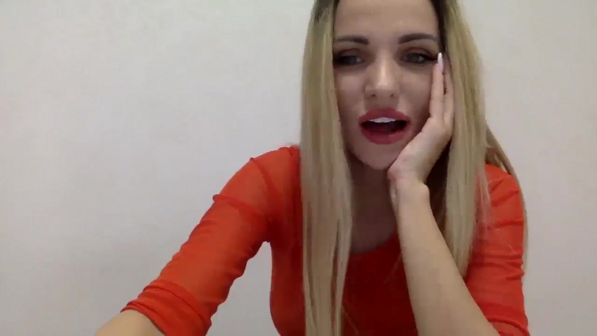 Gallery image thumbnail from Estie_Kay's myfreecams stream on, 09/14/2023, 13:56 image 2 of 20