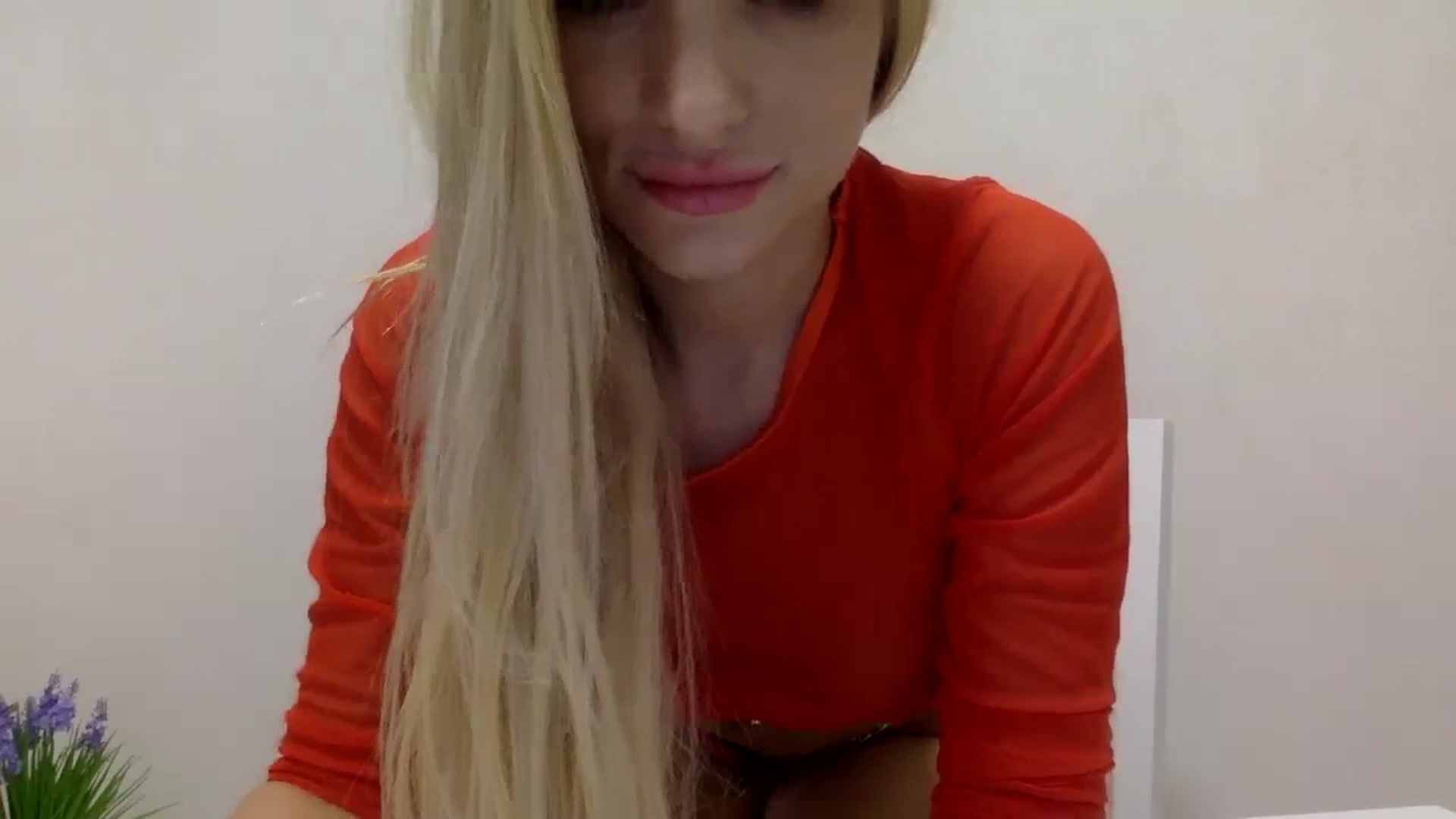 Gallery image thumbnail from Estie_Kay's myfreecams stream on, 09/14/2023, 13:56 image 19 of 20